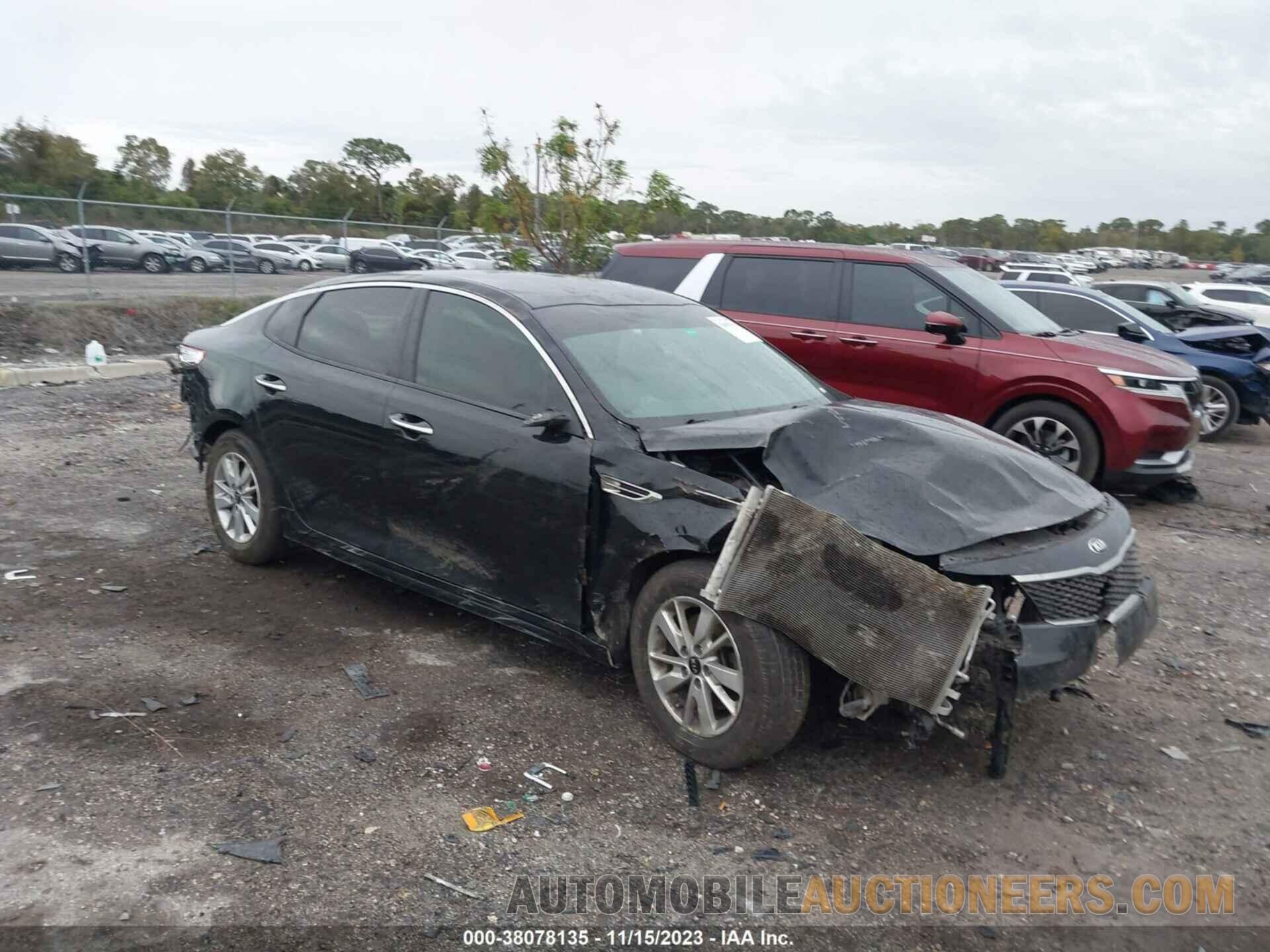 5XXGT4L34JG235097 KIA OPTIMA 2018