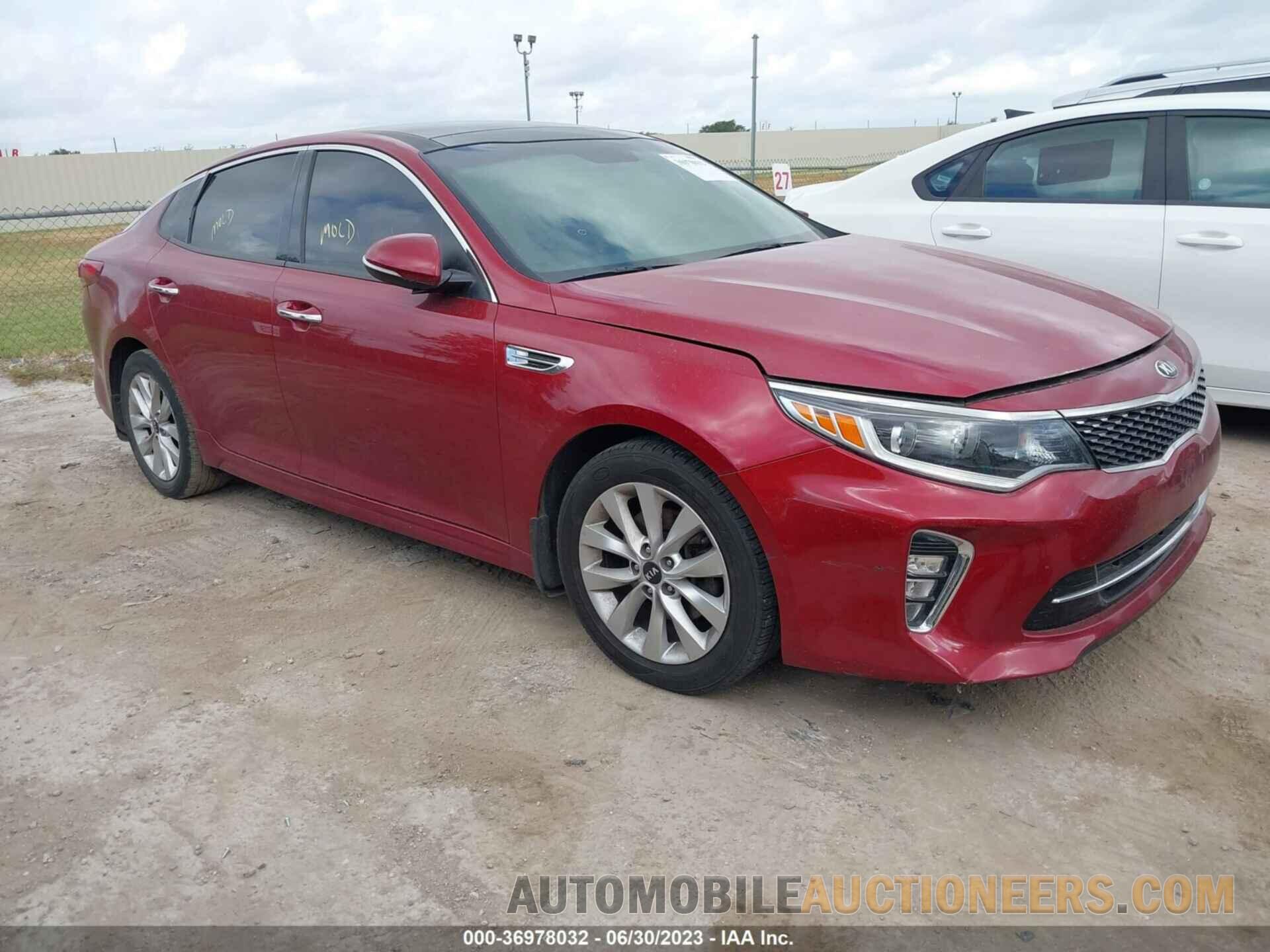 5XXGT4L34JG241403 KIA OPTIMA 2018