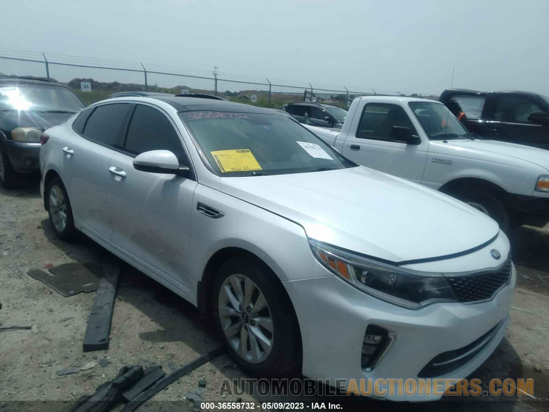 5XXGT4L34JG243989 KIA OPTIMA 2018