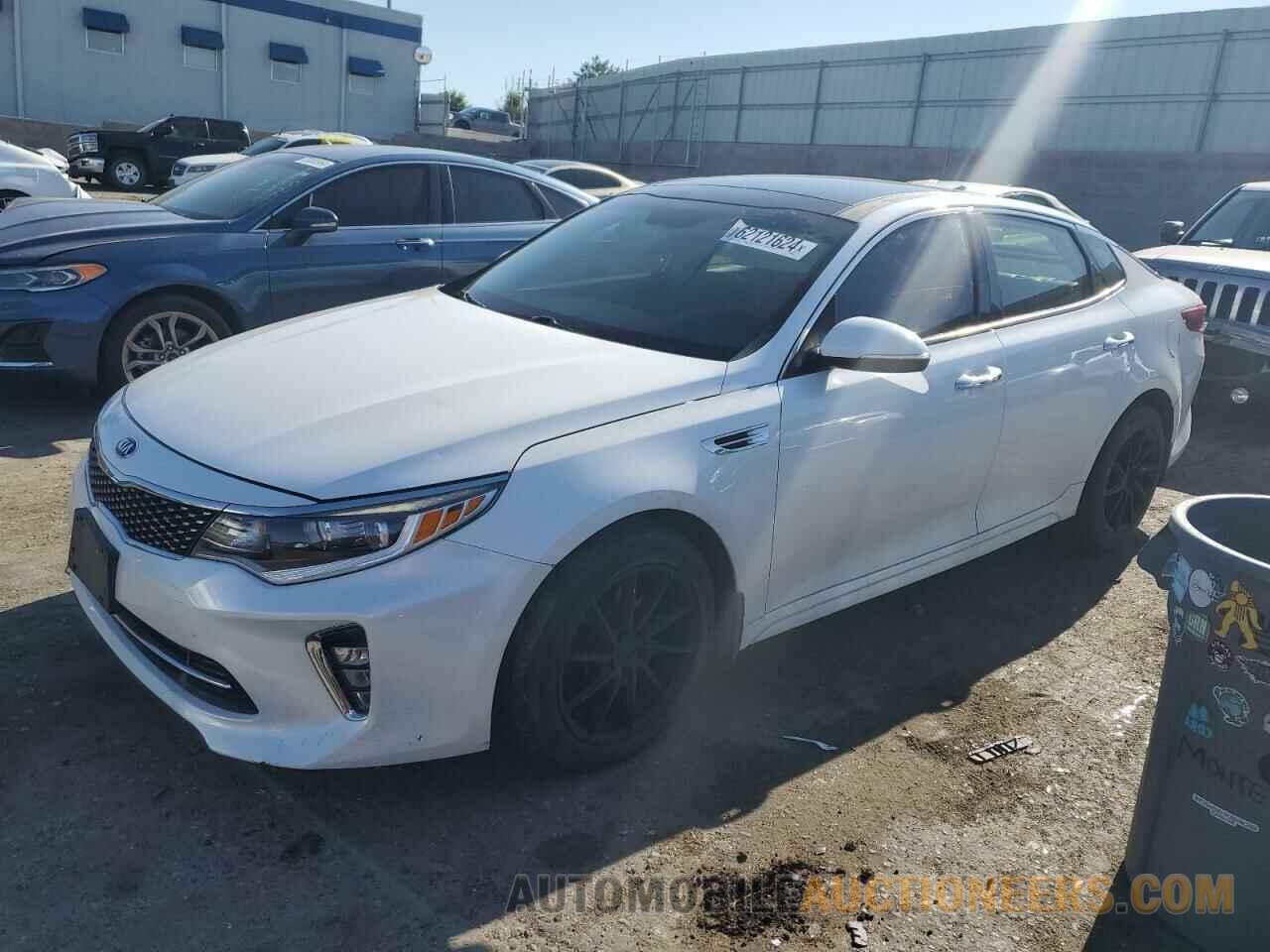 5XXGT4L34JG243992 KIA OPTIMA 2018