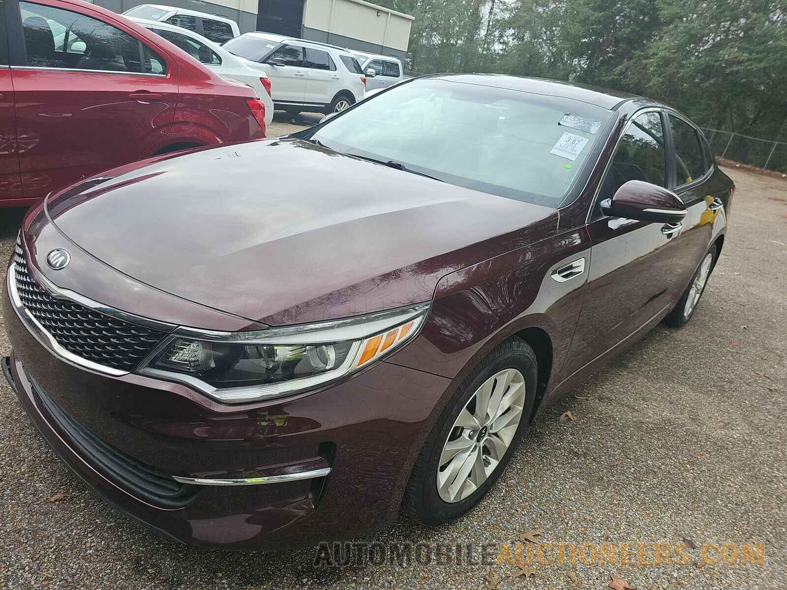 5XXGT4L34JG259125 Kia Optima 2018