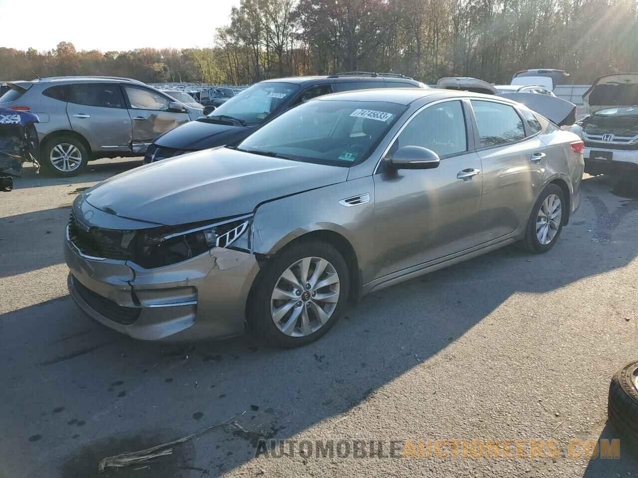 5XXGT4L34JG259674 KIA OPTIMA 2018