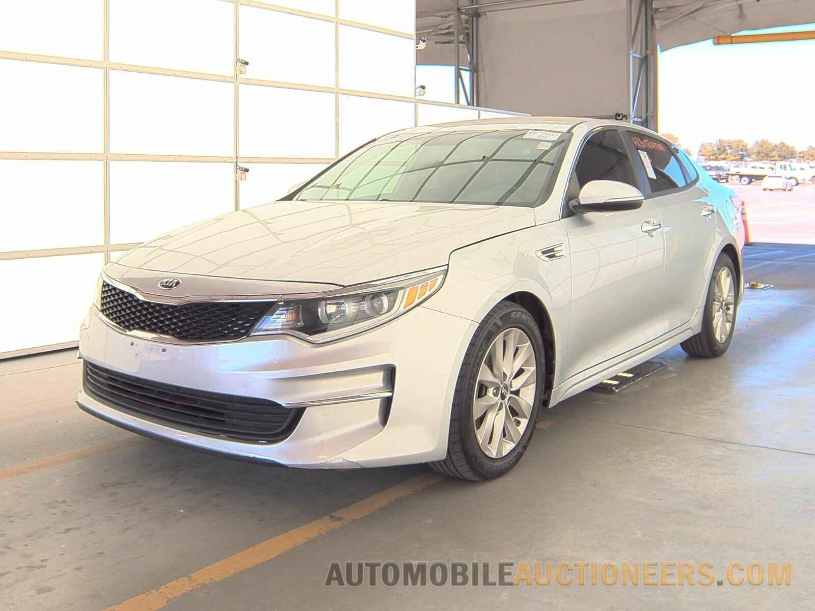 5XXGT4L34JG261442 Kia Optima 2018