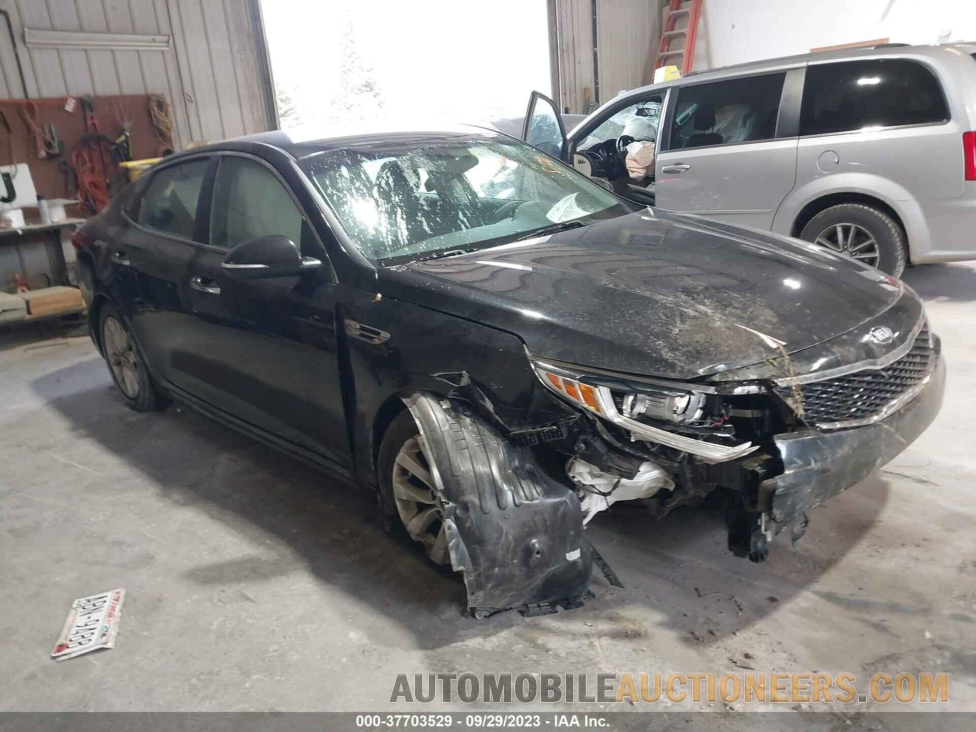 5XXGT4L34JG262610 KIA OPTIMA 2018