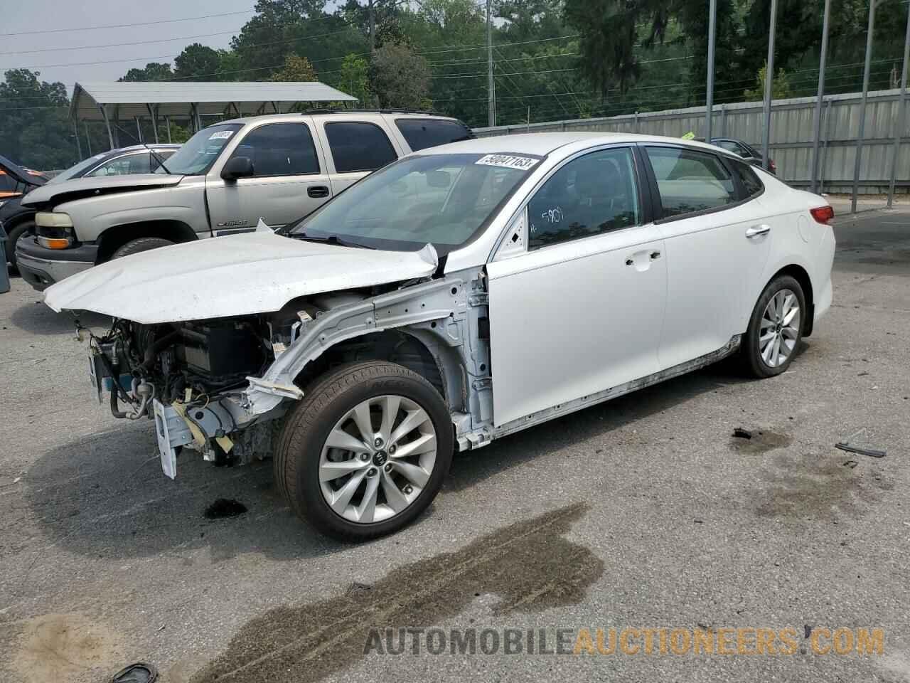 5XXGT4L34JG267953 KIA OPTIMA 2018