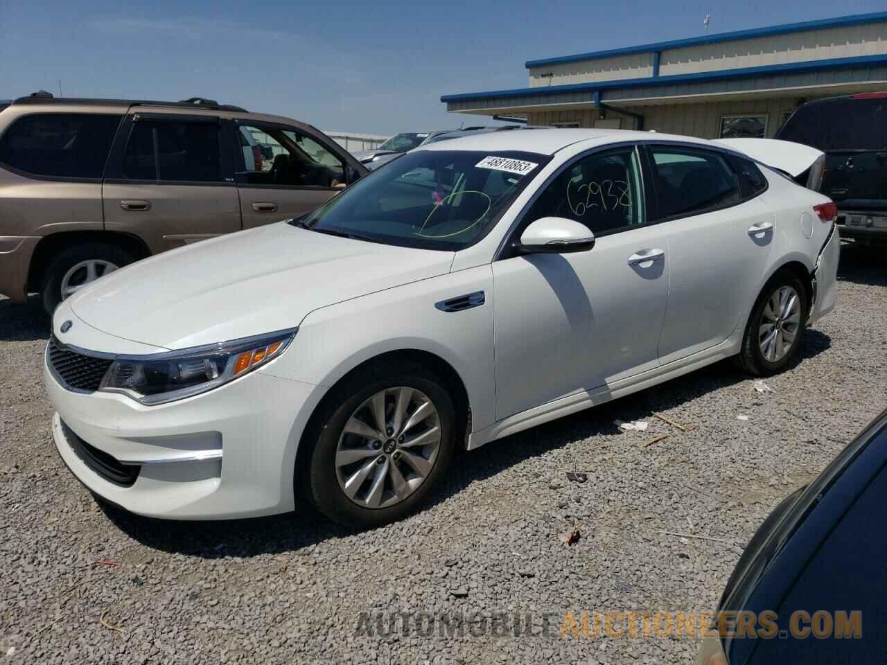 5XXGT4L34JG270786 KIA OPTIMA 2018