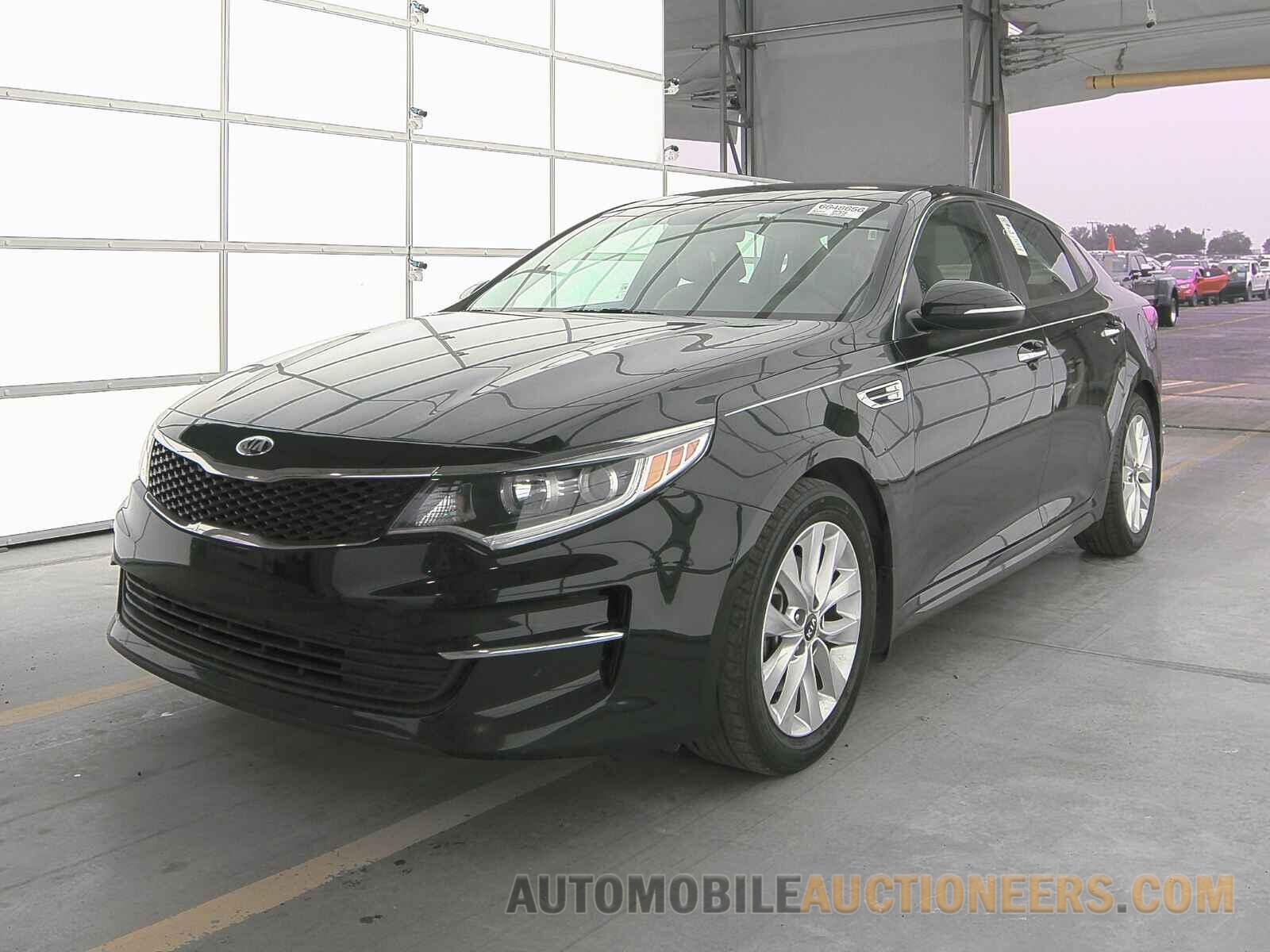 5XXGT4L34JG274370 Kia Optima 2018