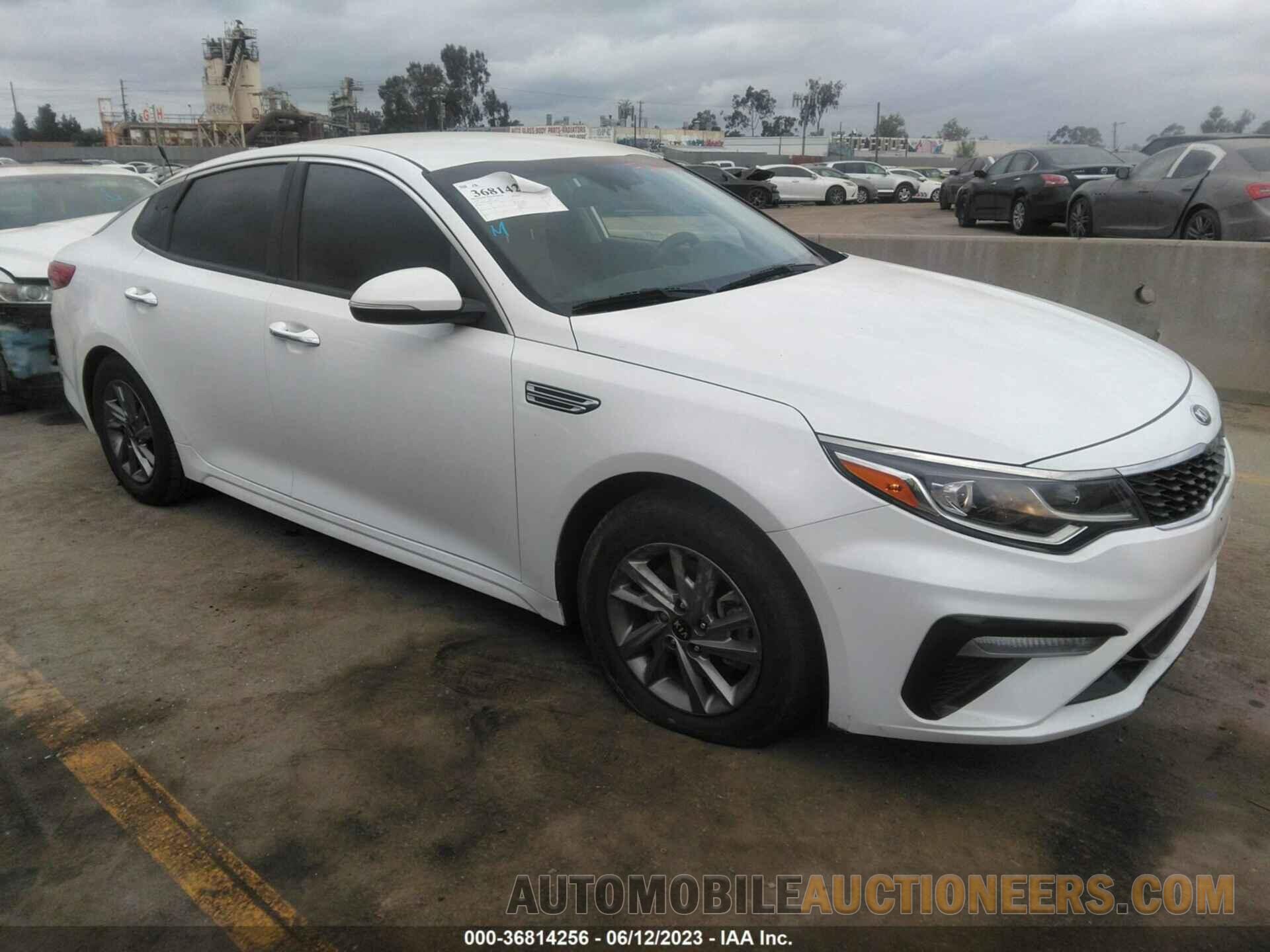 5XXGT4L34KG338957 KIA OPTIMA 2019