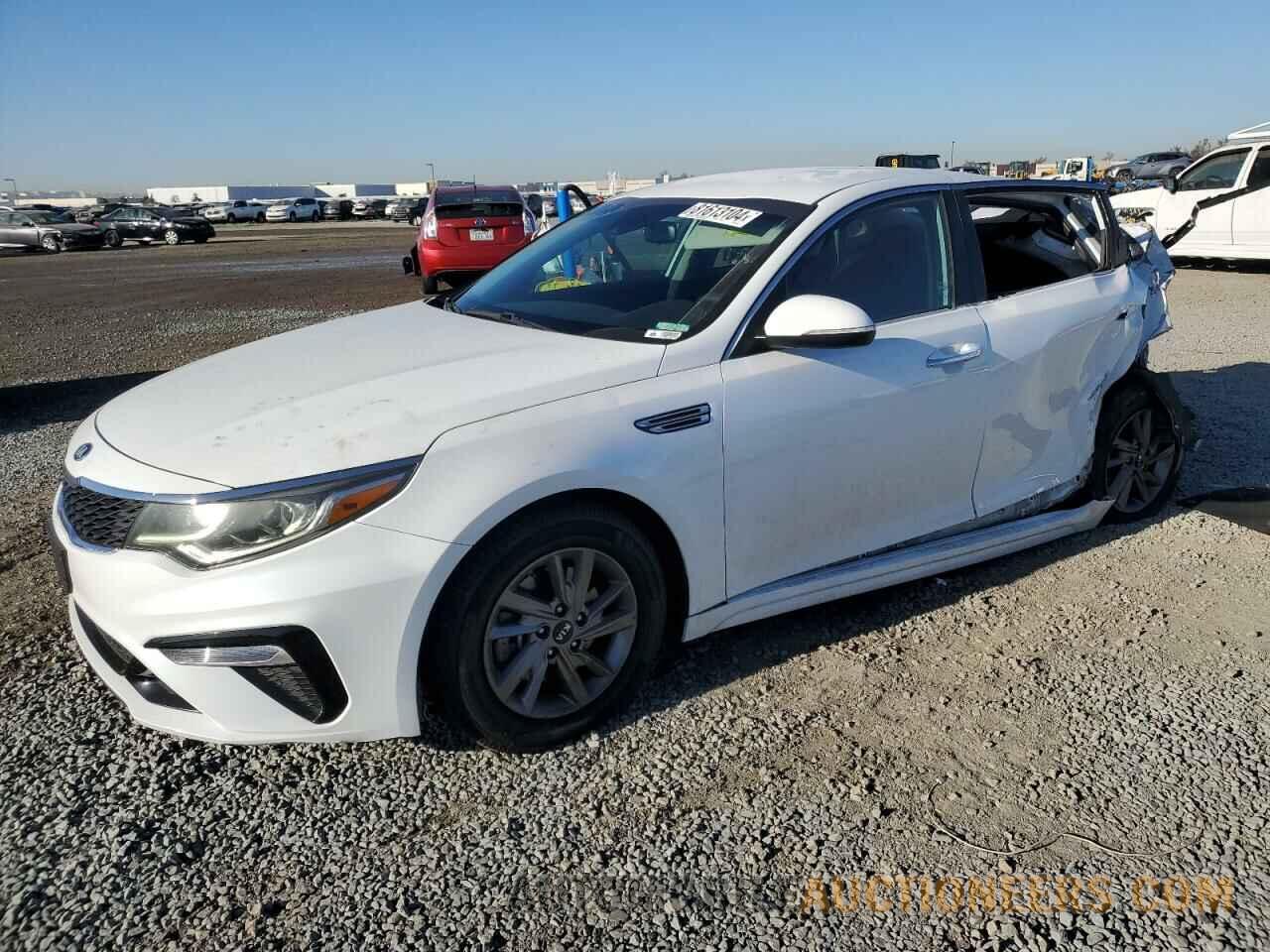 5XXGT4L34LG388873 KIA OPTIMA 2020