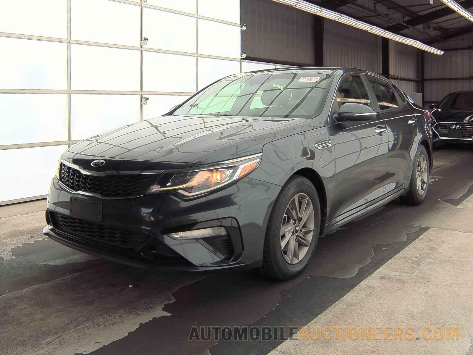 5XXGT4L34LG392552 Kia Optima 2020