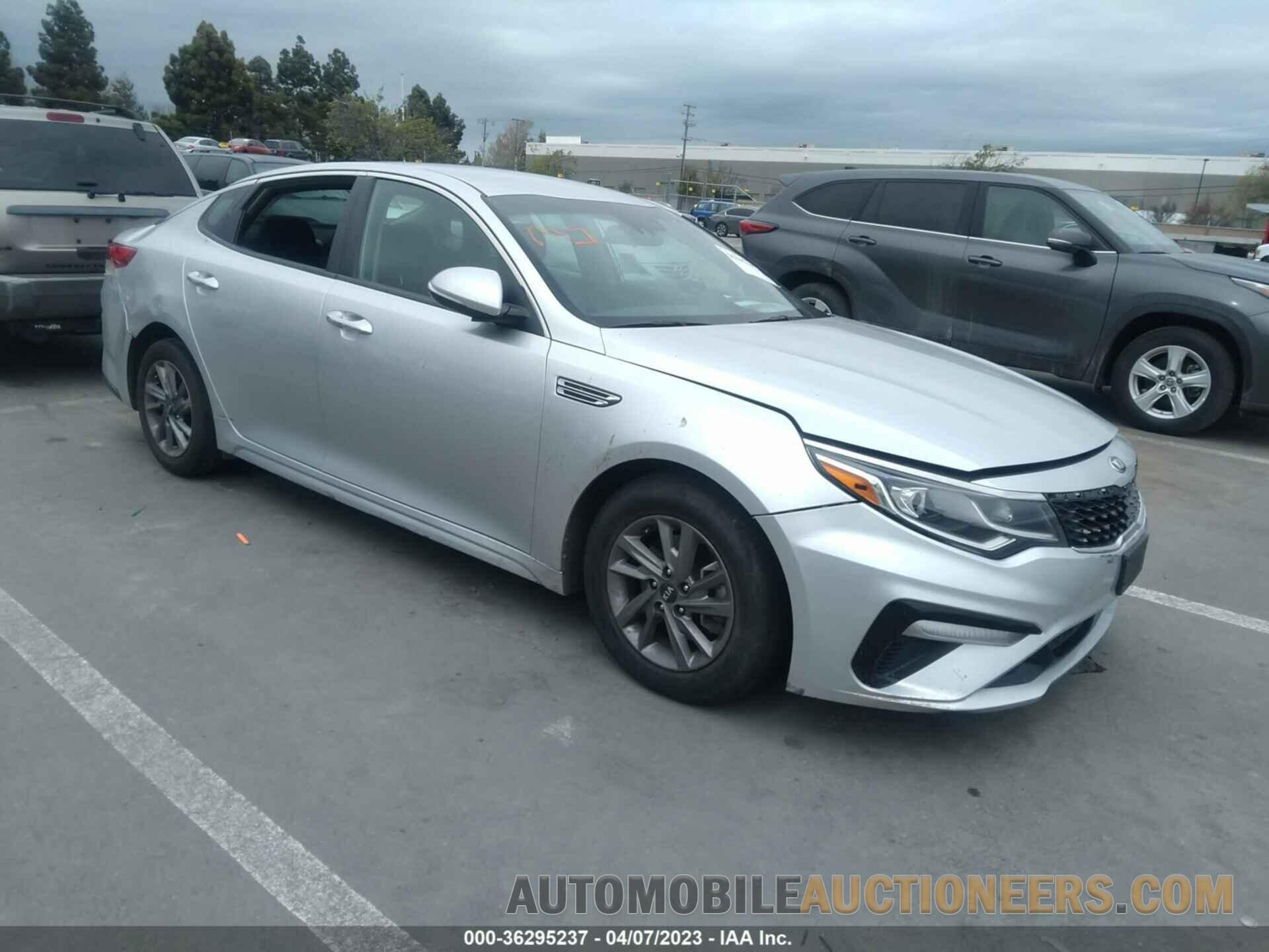 5XXGT4L34LG392583 KIA OPTIMA 2020