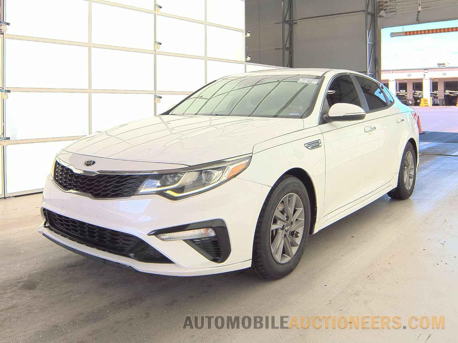 5XXGT4L34LG403565 Kia Optima 2020