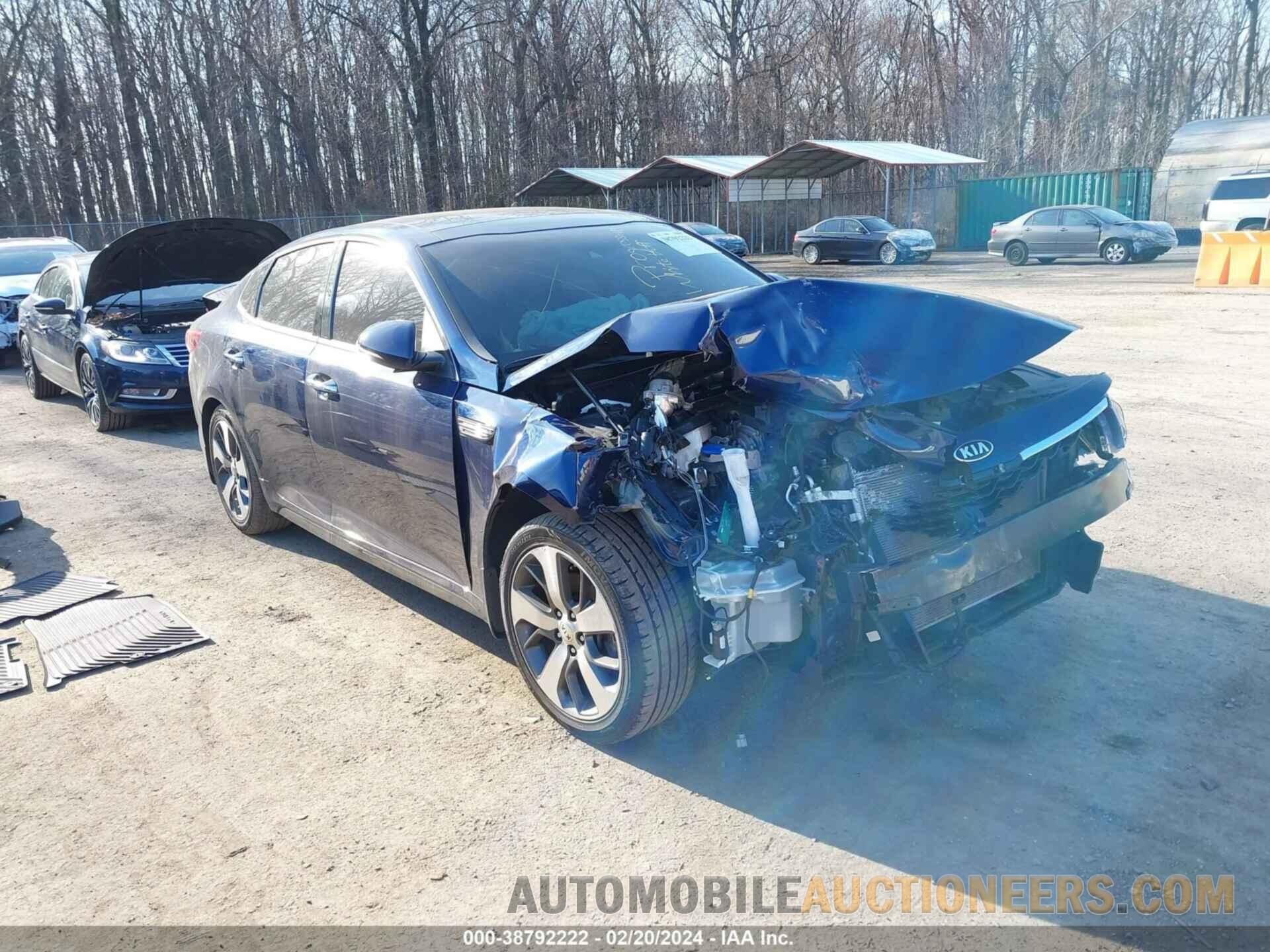 5XXGT4L34LG418132 KIA OPTIMA 2020