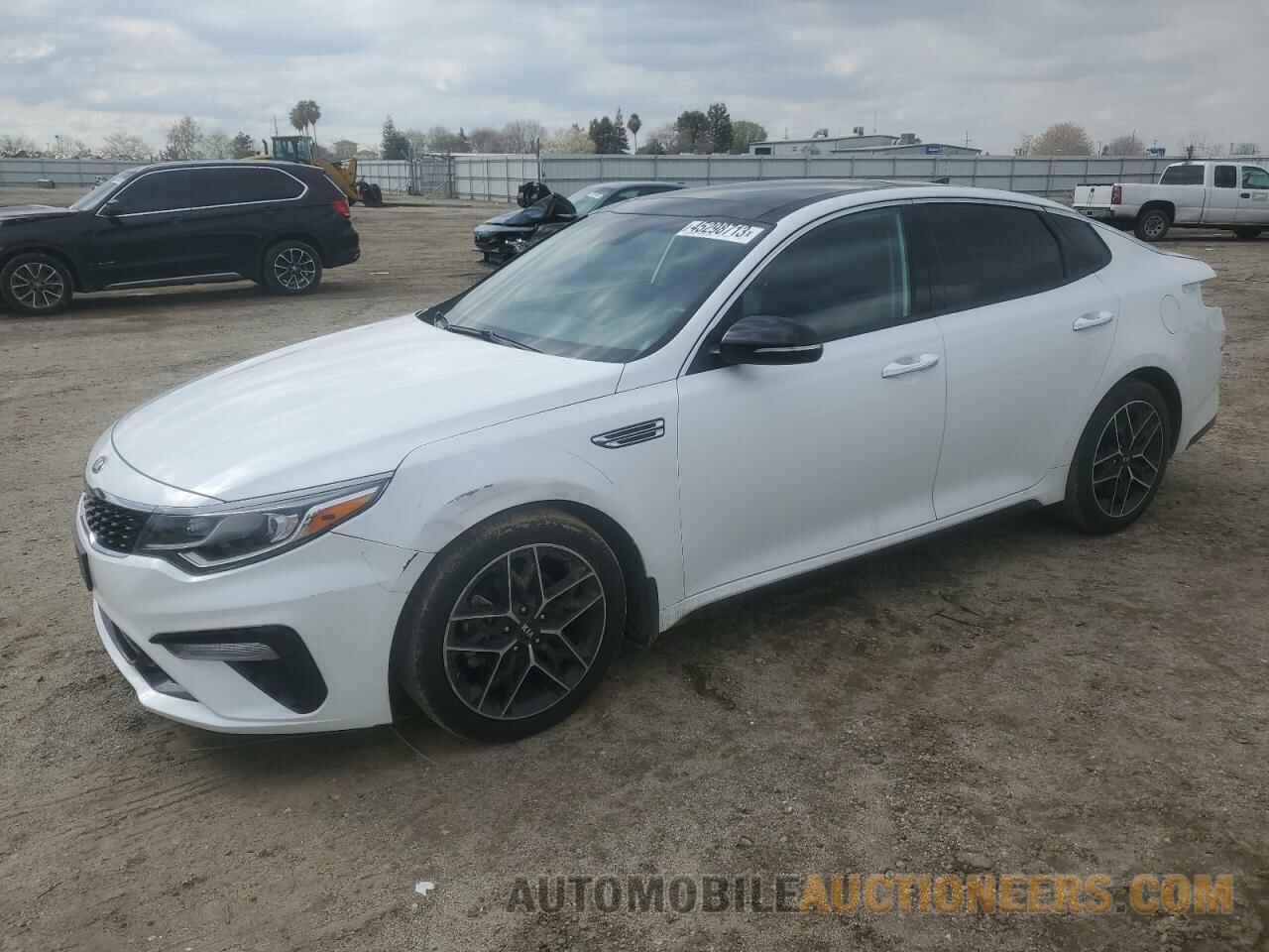 5XXGT4L34LG427977 KIA OPTIMA 2020