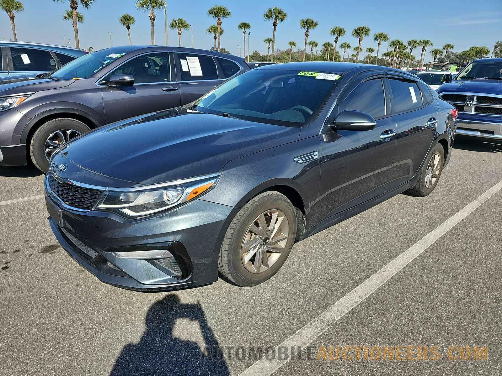 5XXGT4L34LG438834 Kia Optima 2020