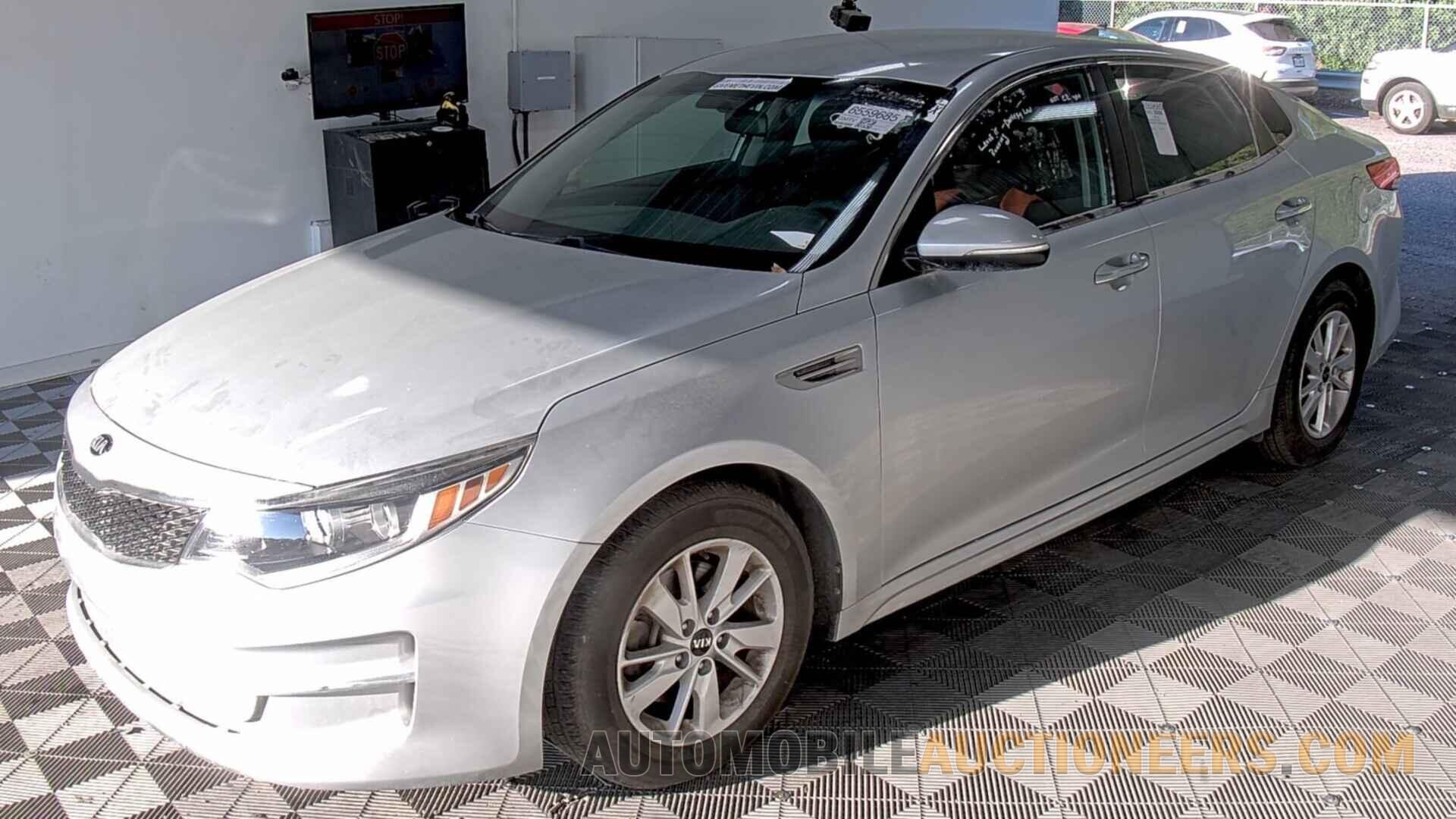 5XXGT4L35GG024189 Kia Optima 2016