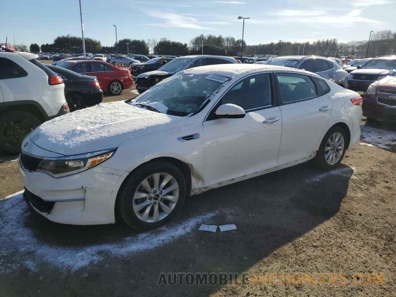 5XXGT4L35HG124018 KIA OPTIMA 2017