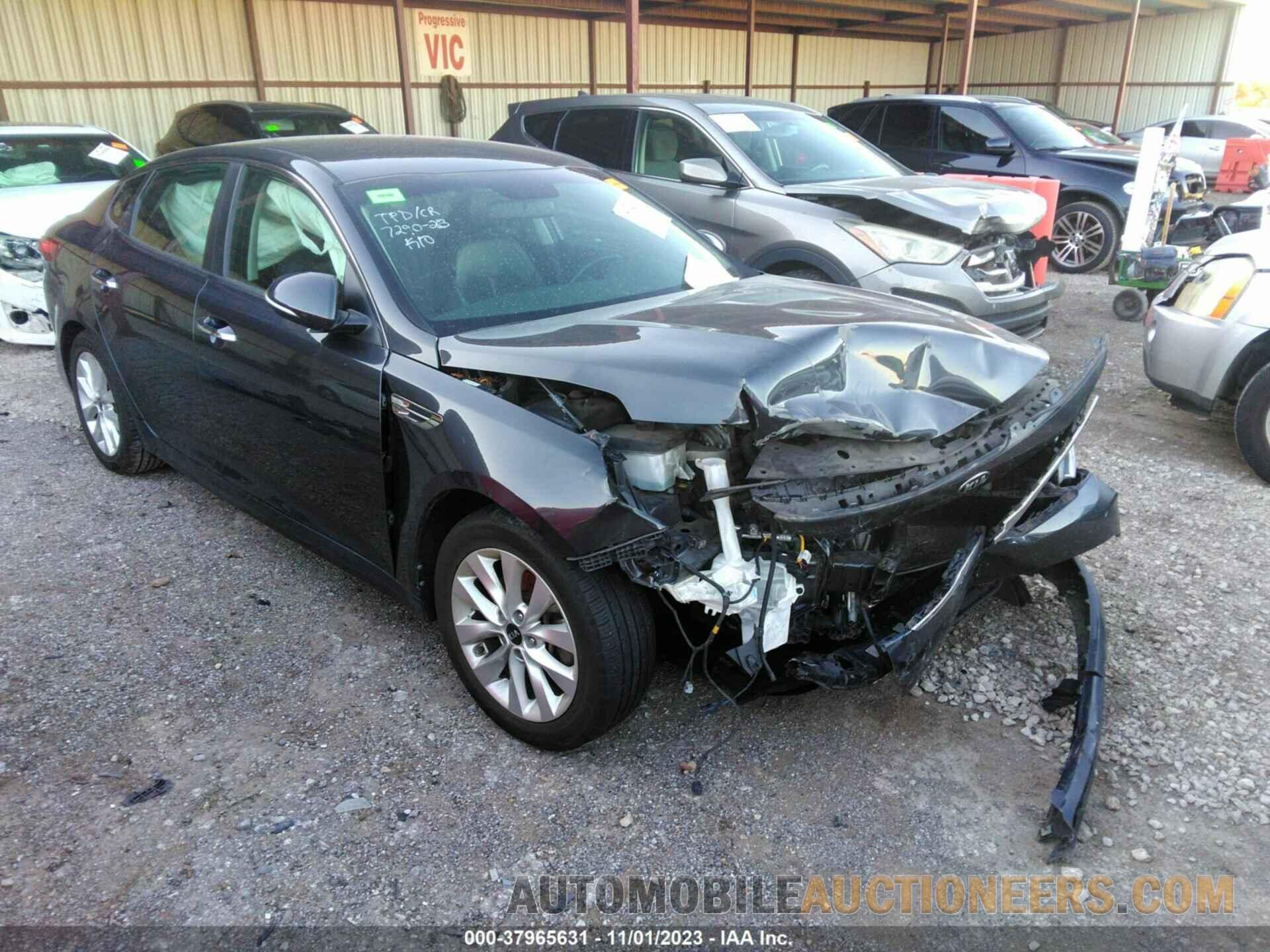 5XXGT4L35JG195824 KIA OPTIMA 2018