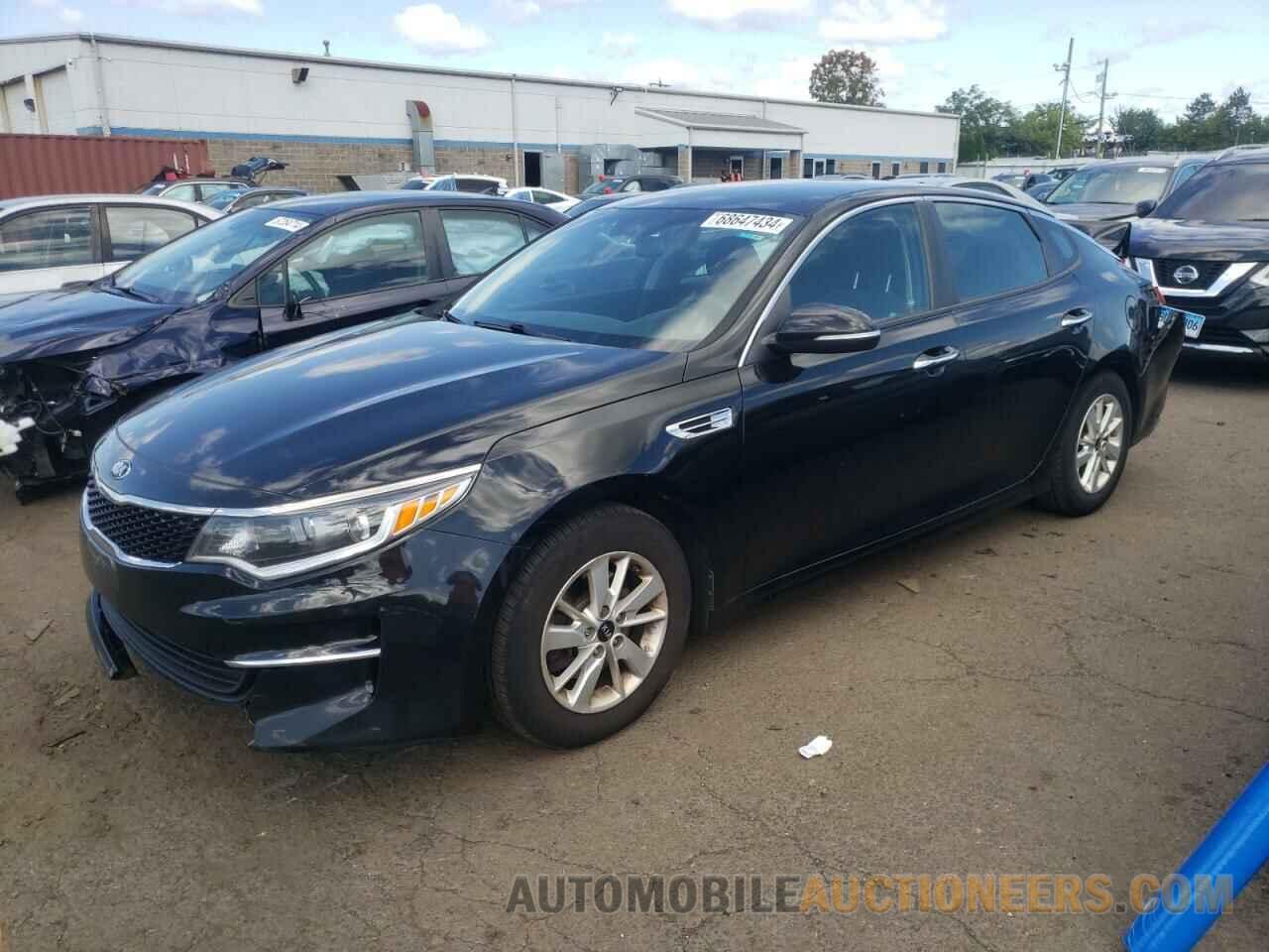 5XXGT4L35JG196861 KIA OPTIMA 2018