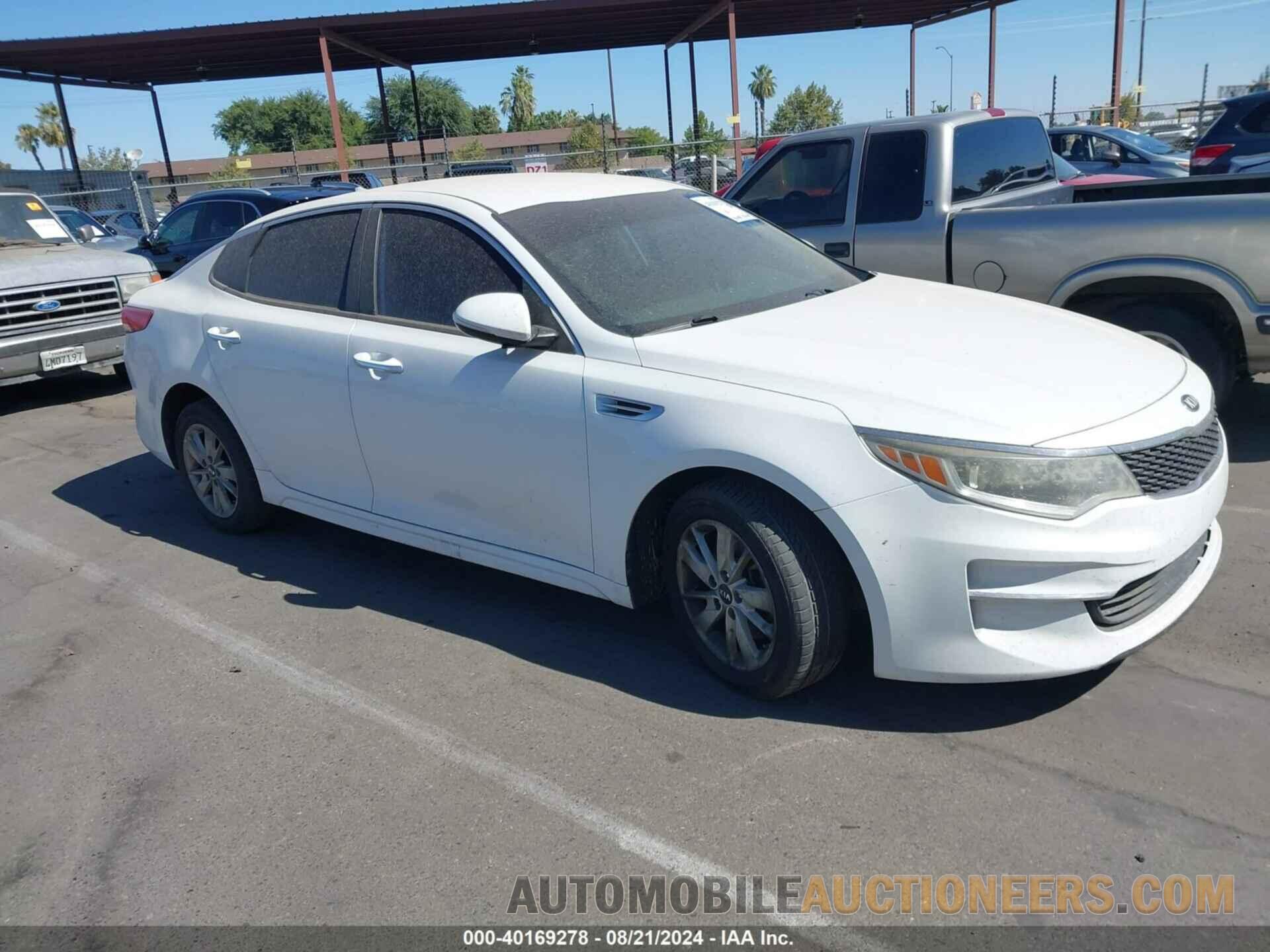 5XXGT4L35JG207180 KIA OPTIMA 2018