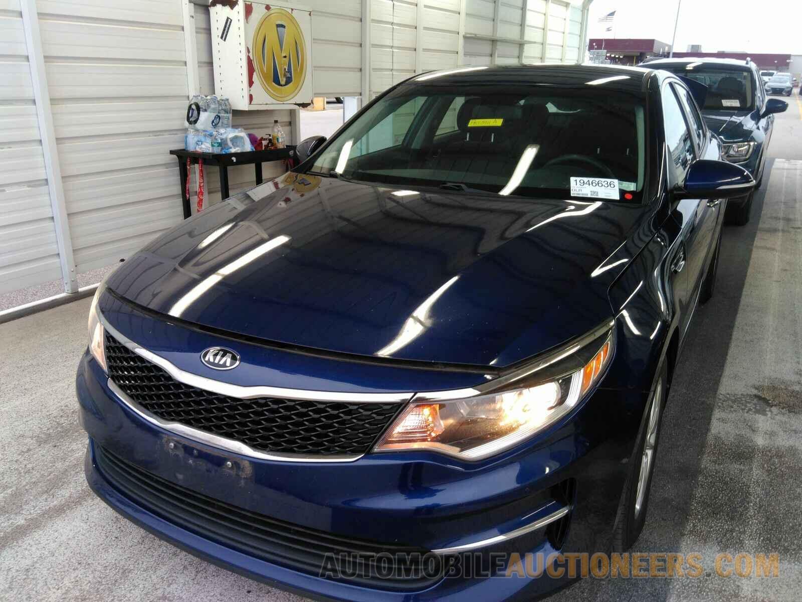 5XXGT4L35JG208233 Kia Optima 2018