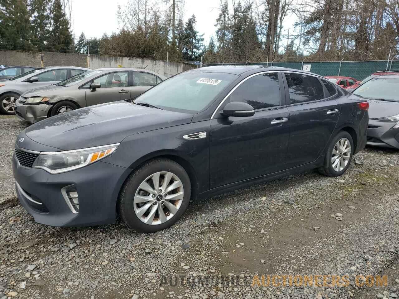 5XXGT4L35JG208653 KIA OPTIMA 2018