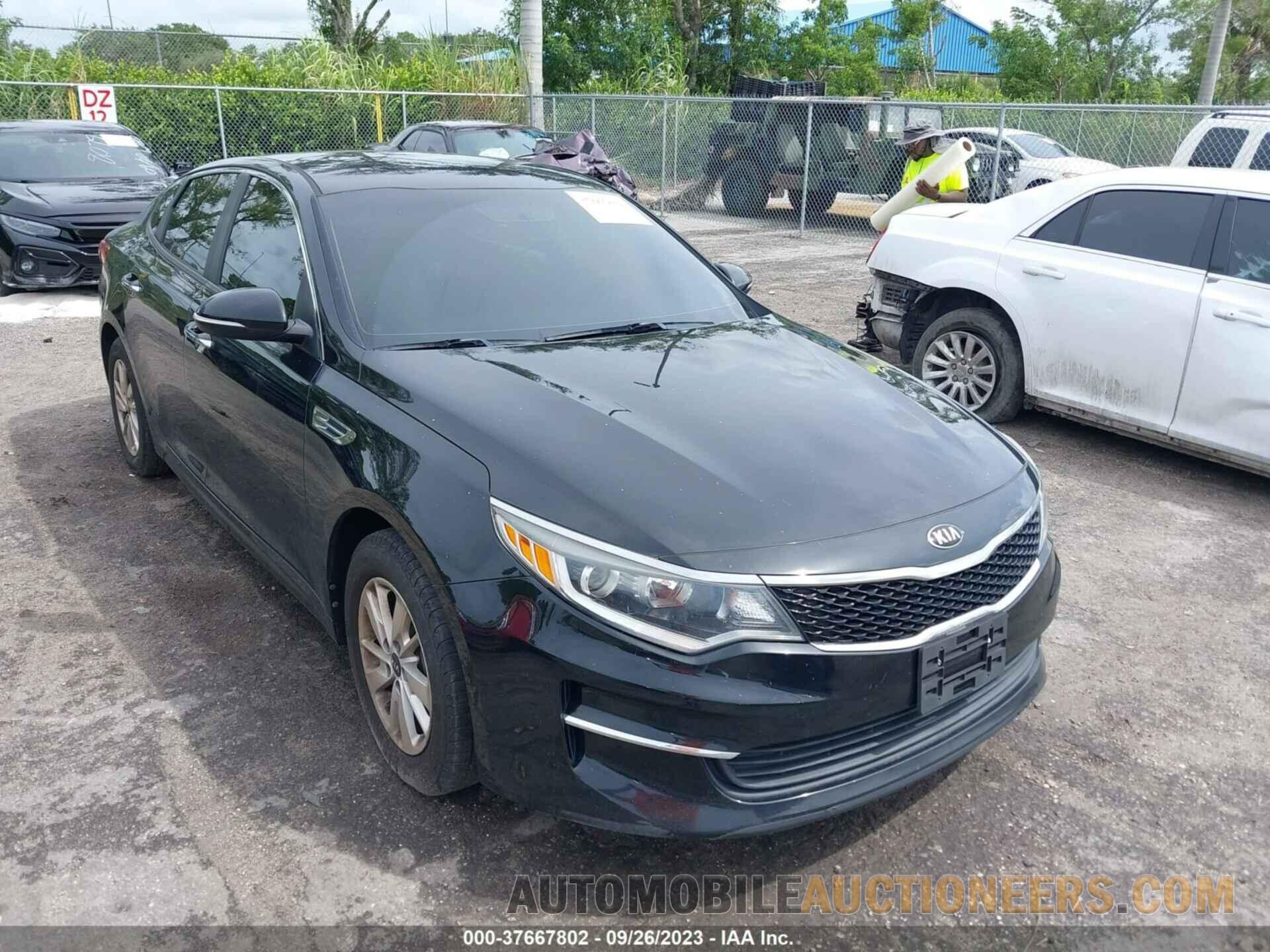 5XXGT4L35JG219636 KIA OPTIMA 2018