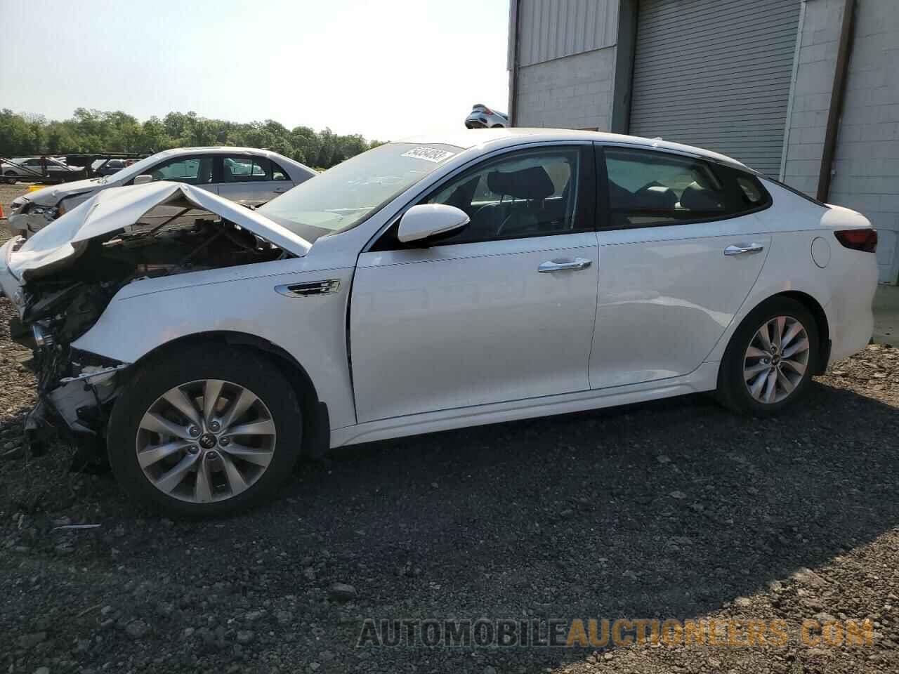 5XXGT4L35JG225243 KIA OPTIMA 2018