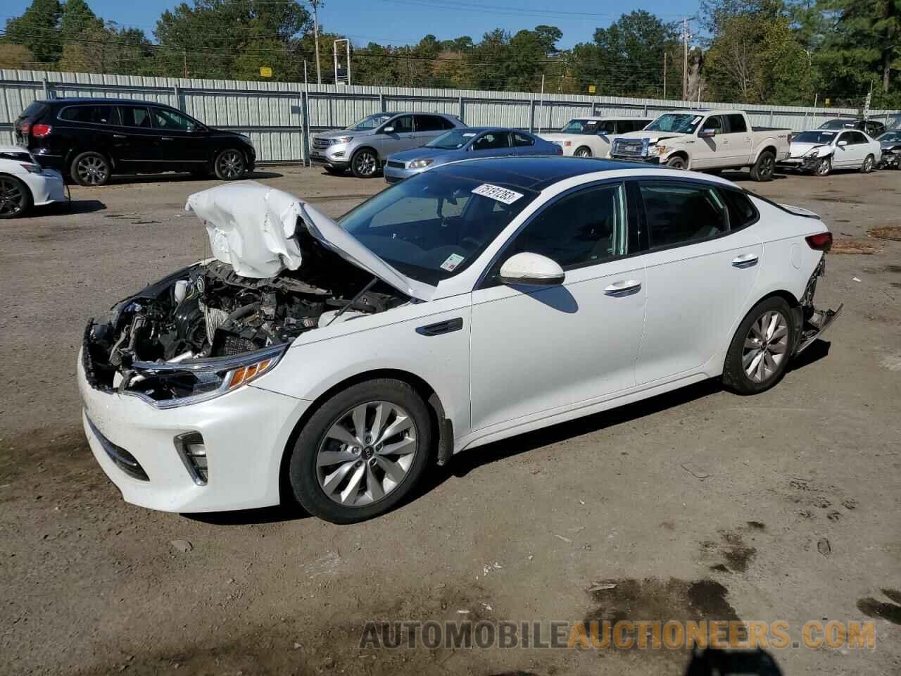 5XXGT4L35JG240888 KIA OPTIMA 2018