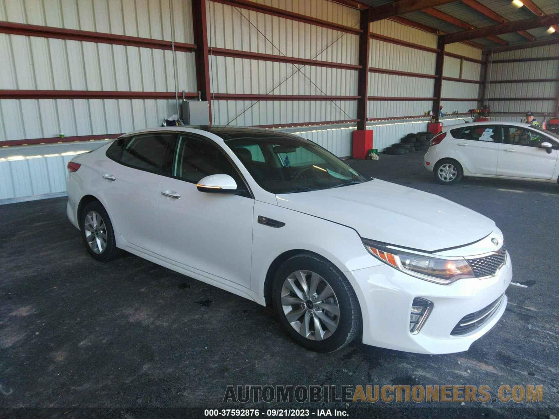 5XXGT4L35JG244438 KIA OPTIMA 2018