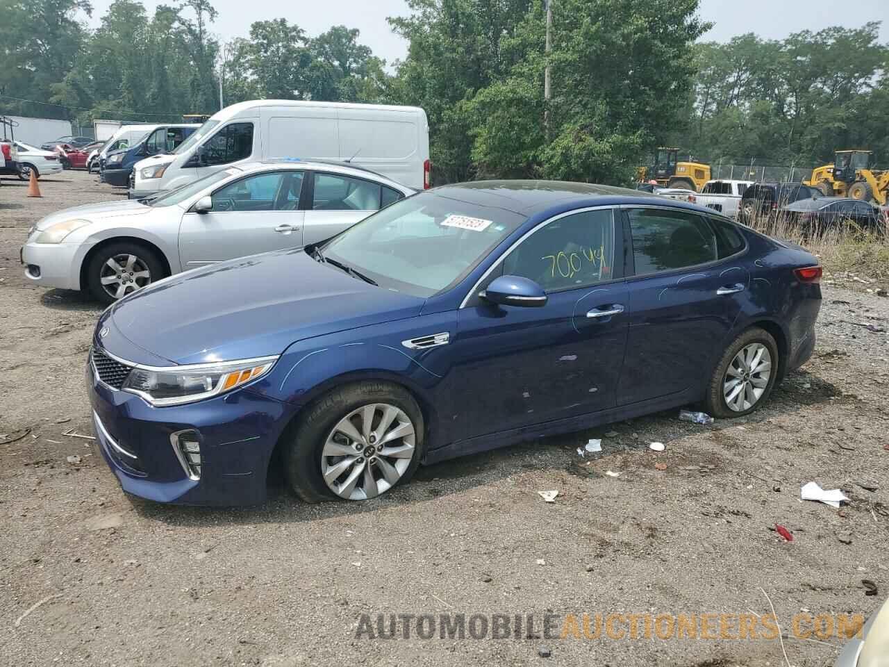 5XXGT4L35JG250143 KIA OPTIMA 2018