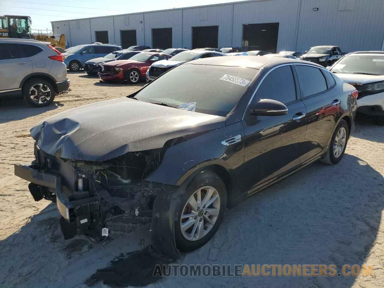 5XXGT4L35JG250451 KIA OPTIMA 2018