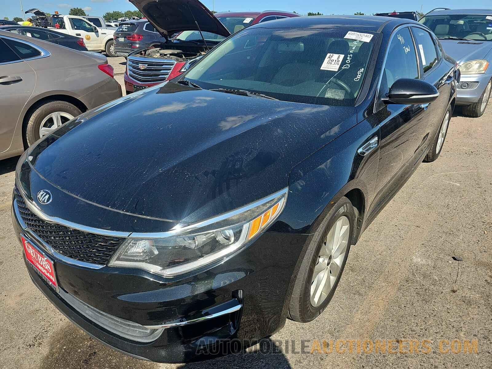 5XXGT4L35JG253009 Kia Optima 2018