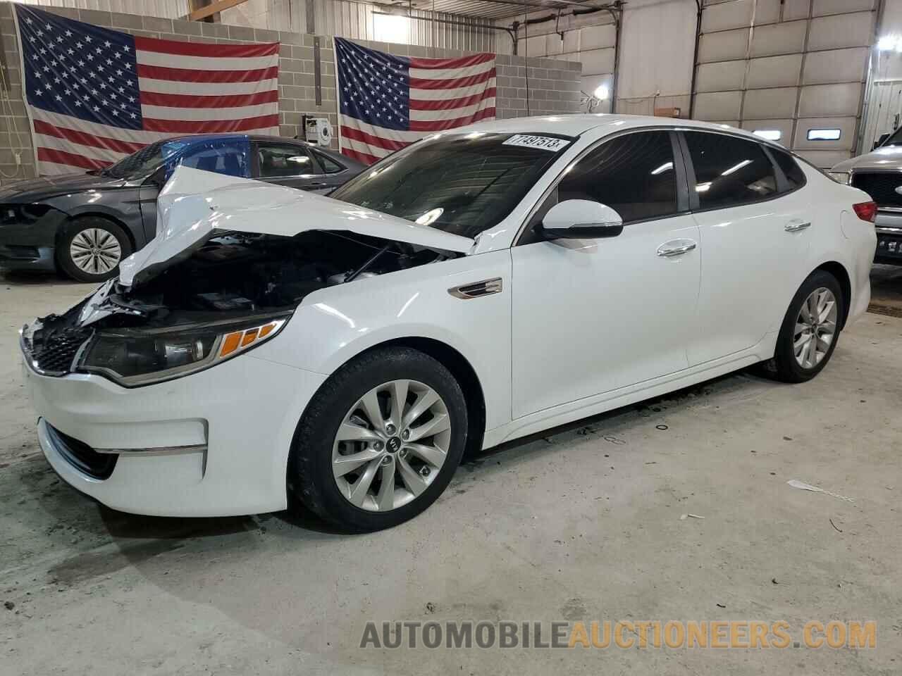 5XXGT4L35JG261112 KIA OPTIMA 2018