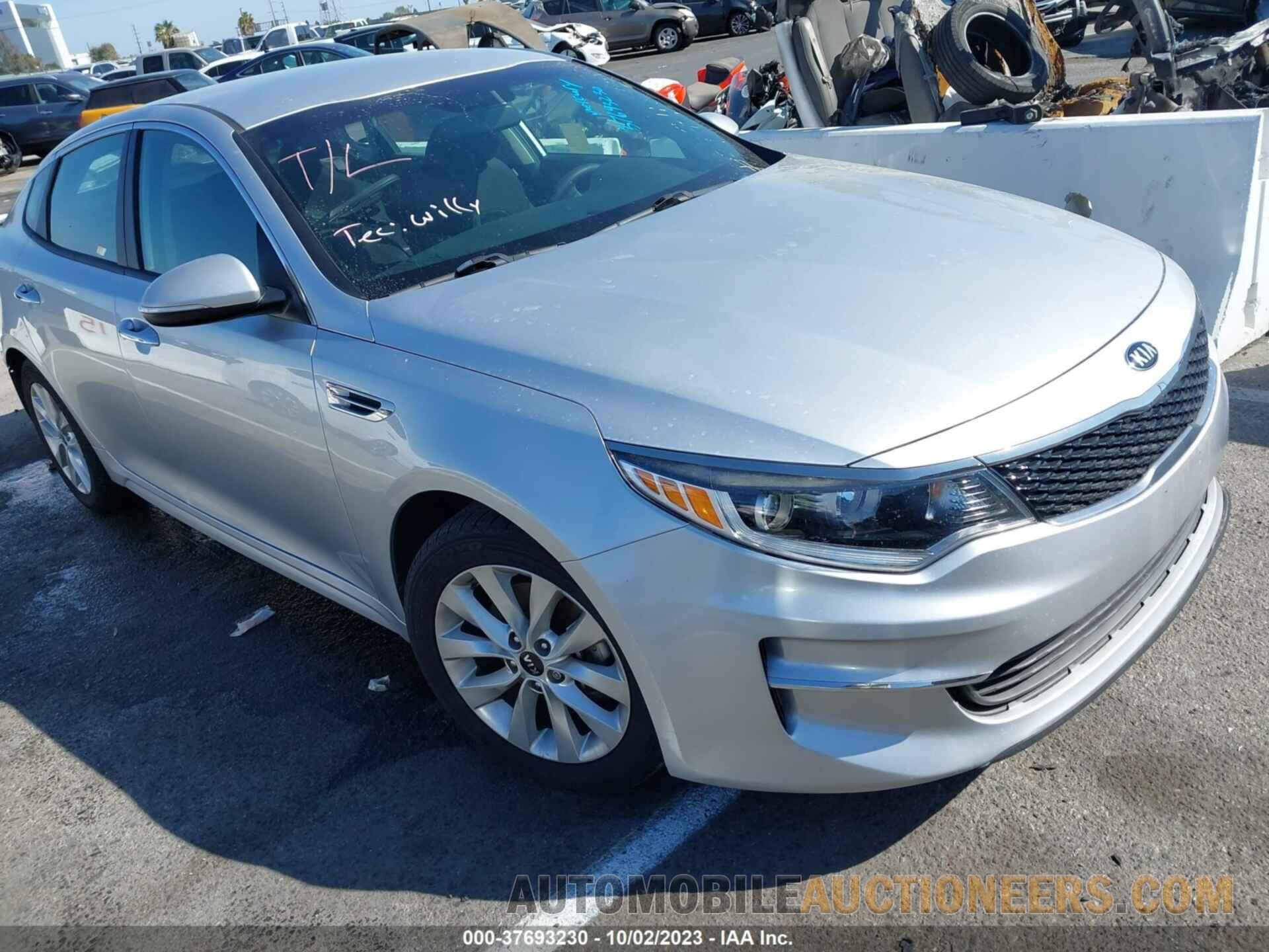 5XXGT4L35JG270277 KIA OPTIMA 2018