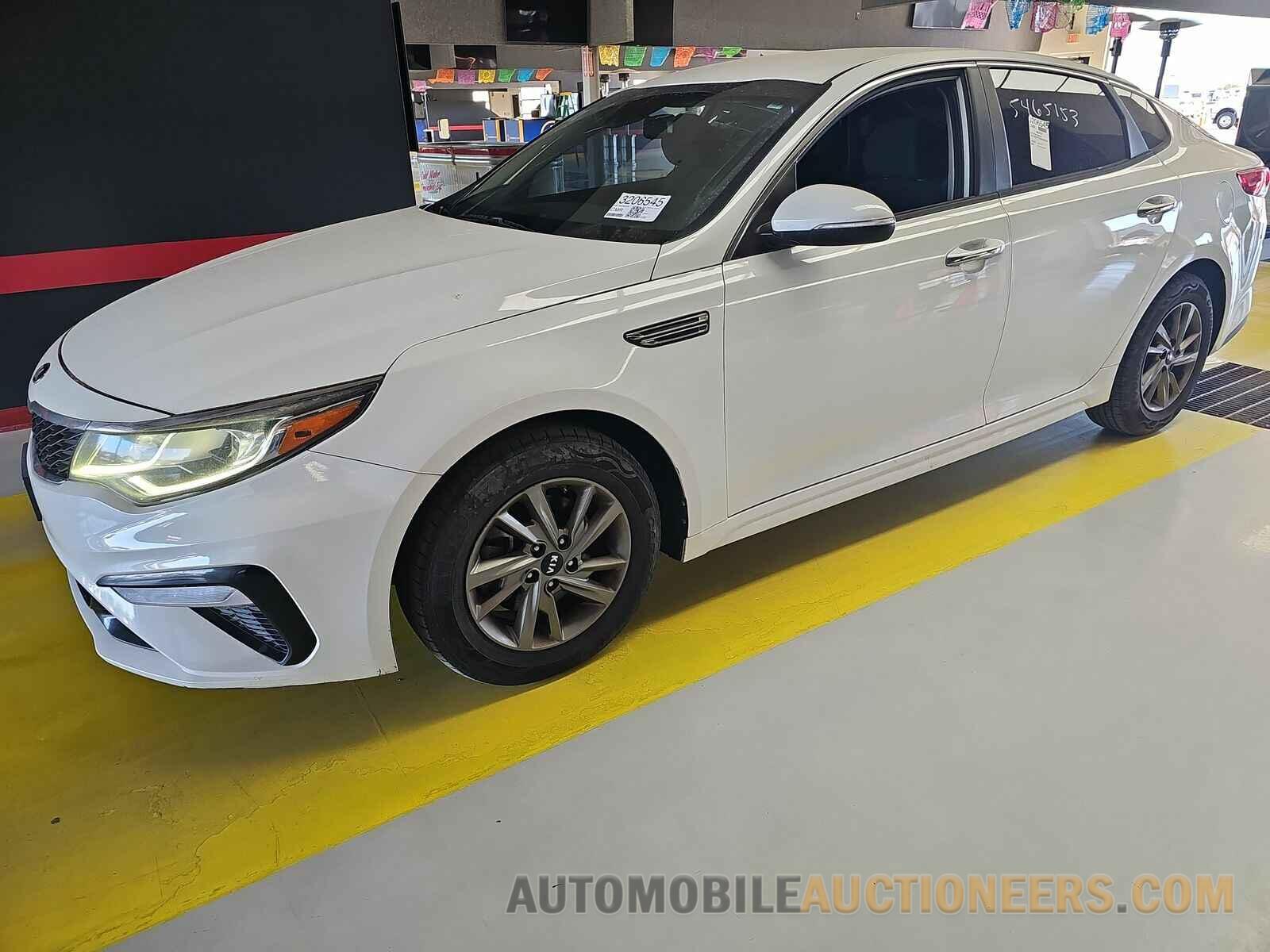 5XXGT4L35KG282236 Kia Optima 2019