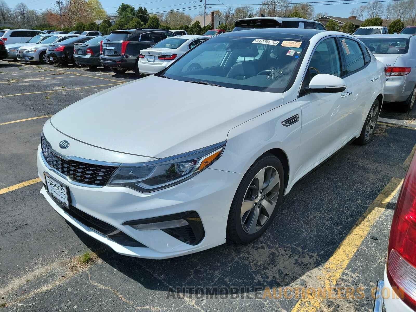 5XXGT4L35KG303537 Kia Optima 2019