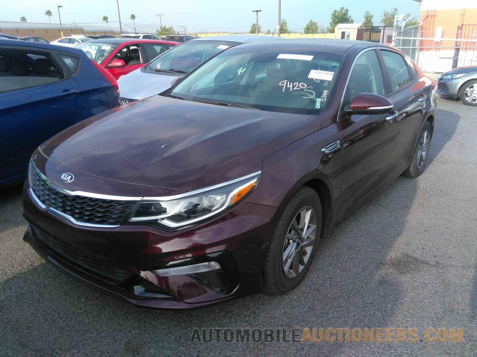 5XXGT4L35KG349420 Kia Optima 2019