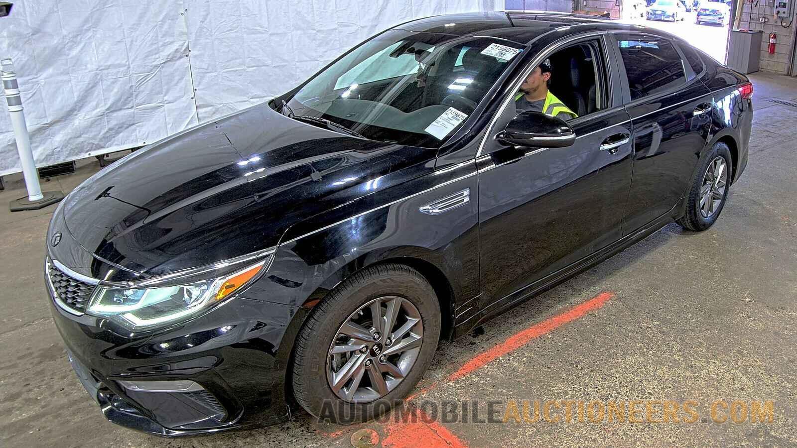 5XXGT4L35KG353080 Kia Optima 2019