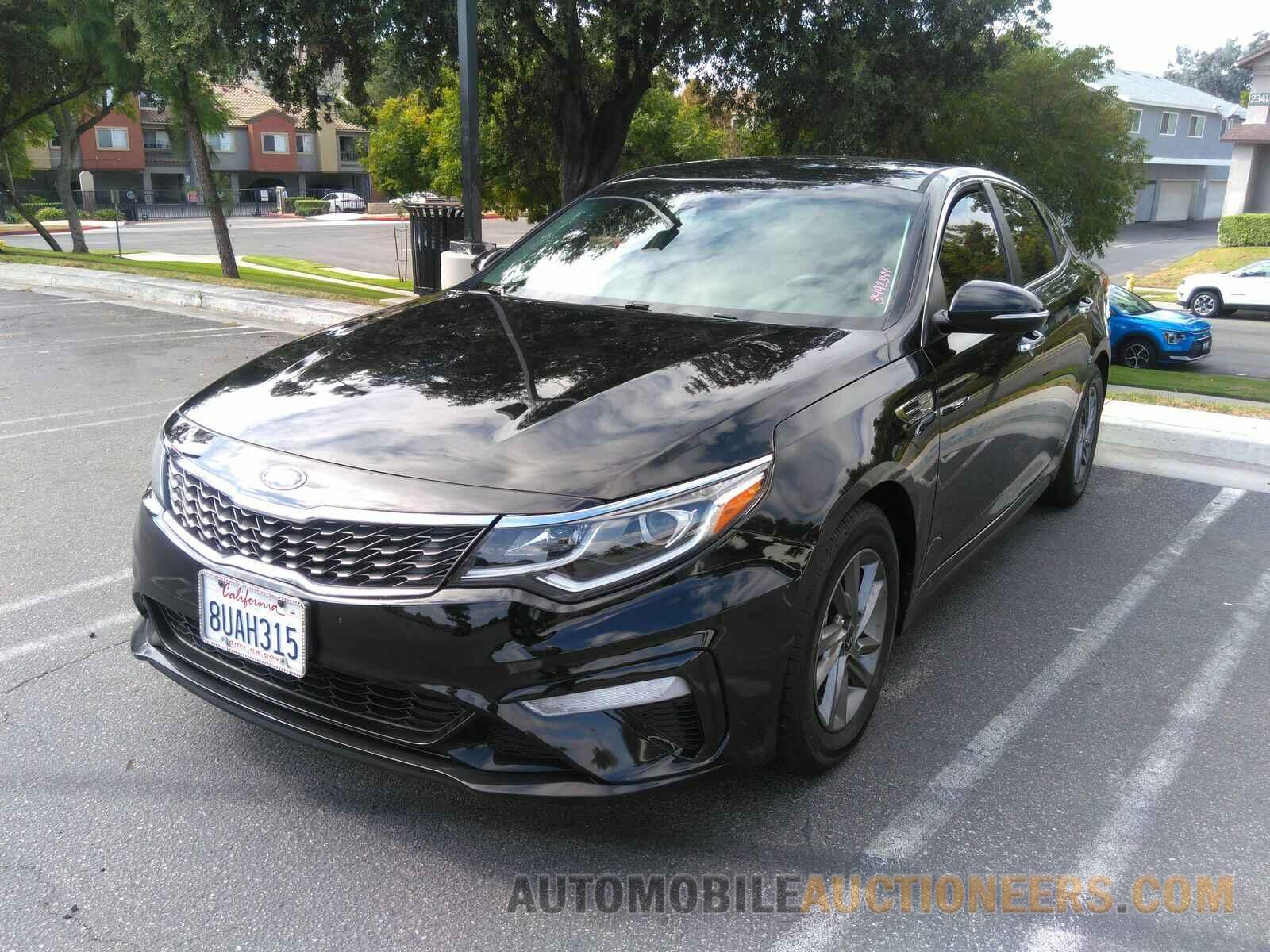 5XXGT4L35LG392642 Kia Optima 2020