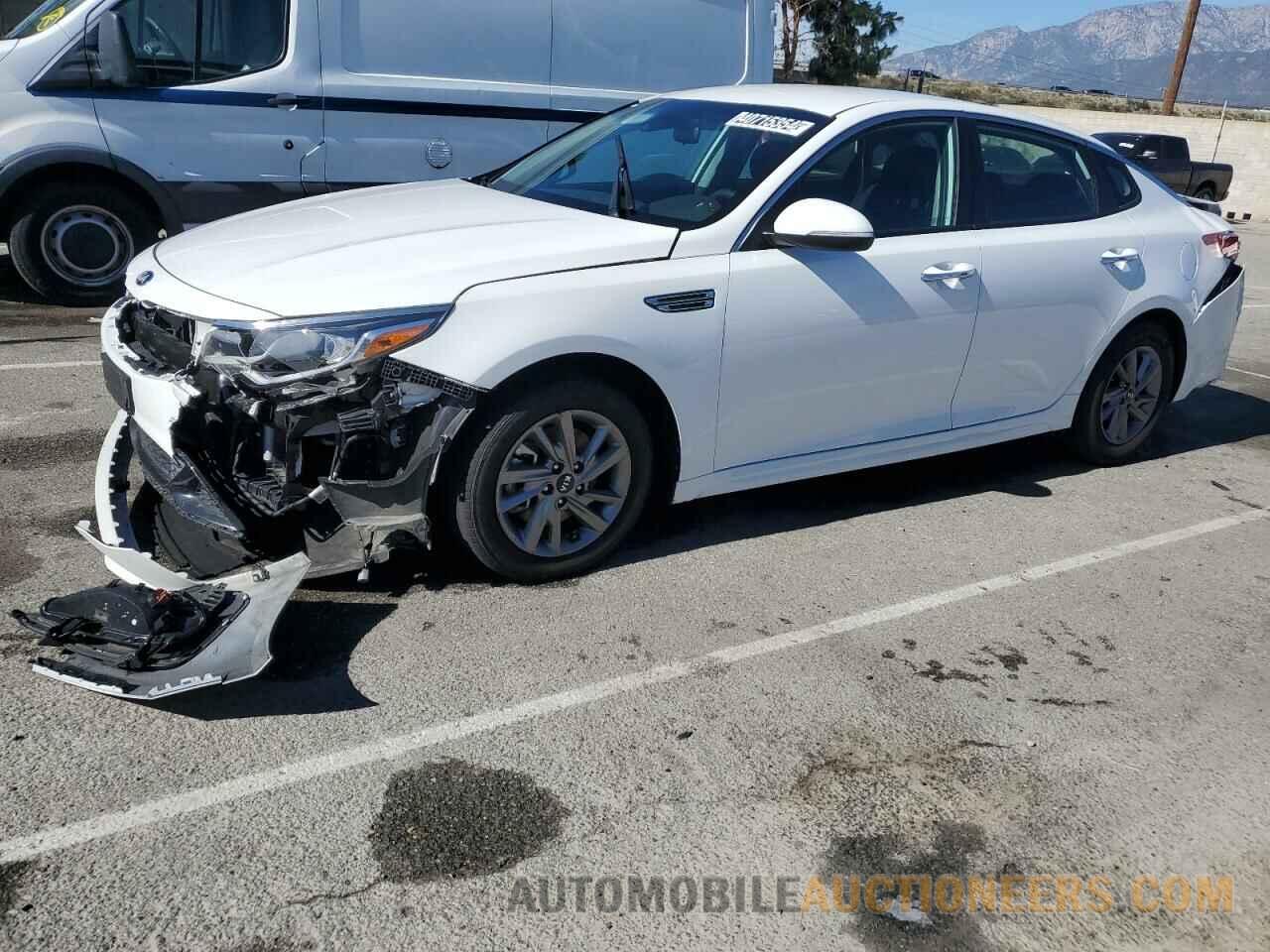 5XXGT4L35LG392866 KIA OPTIMA 2020