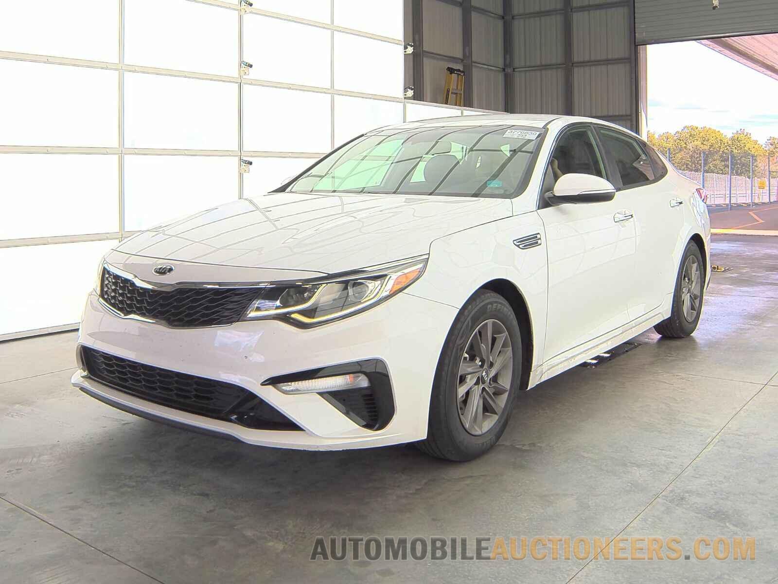 5XXGT4L35LG397615 Kia Optima 2020