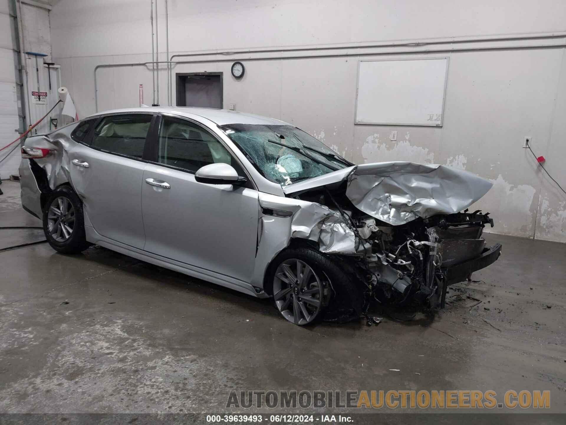 5XXGT4L35LG403574 KIA OPTIMA 2020