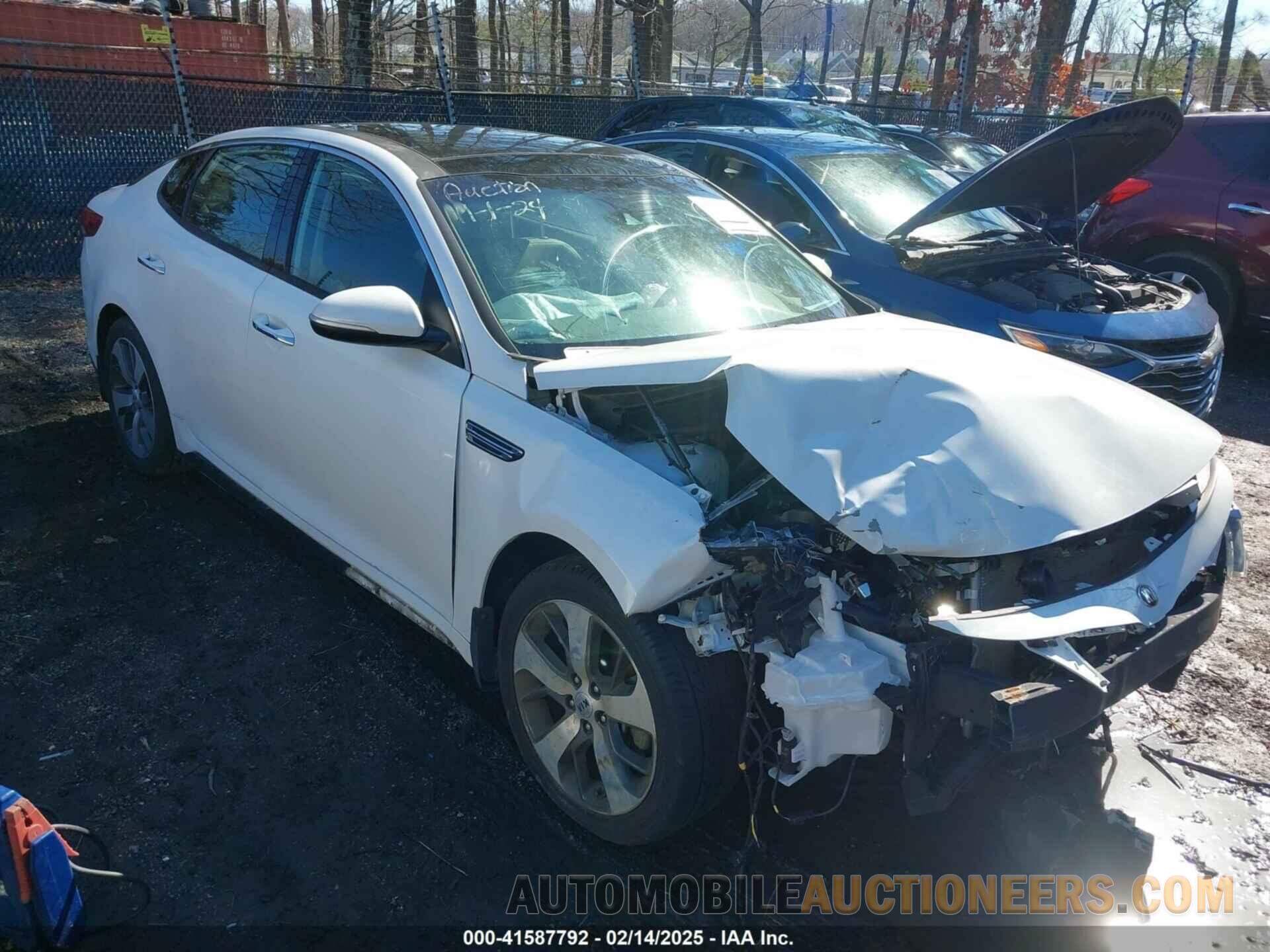 5XXGT4L35LG420486 KIA OPTIMA 2020