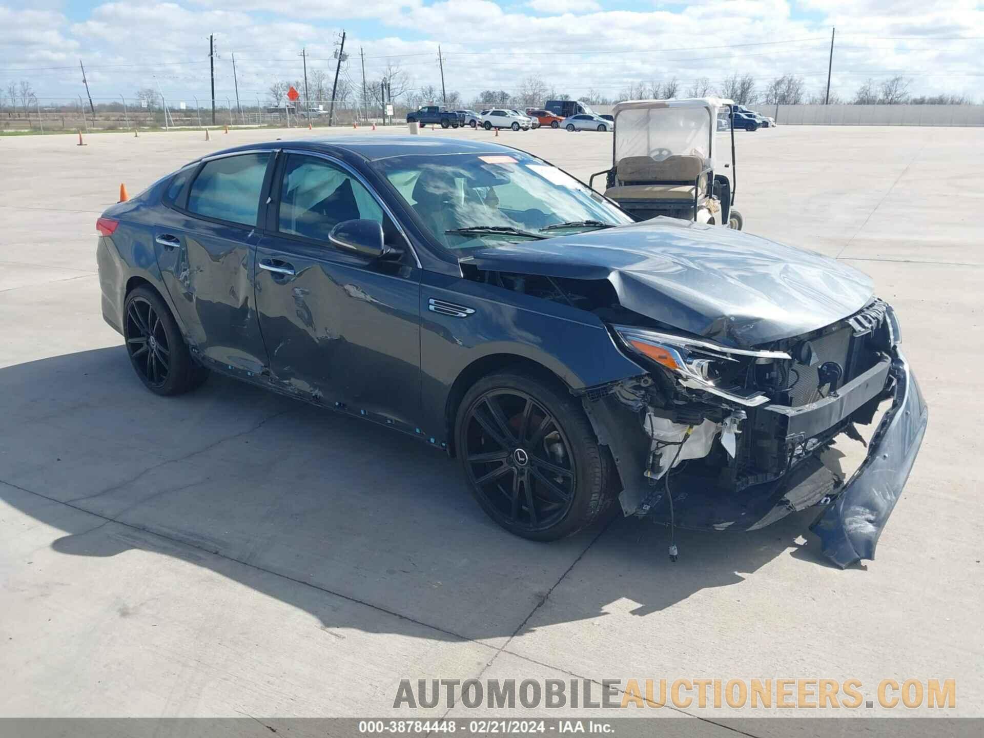 5XXGT4L35LG427096 KIA OPTIMA 2020