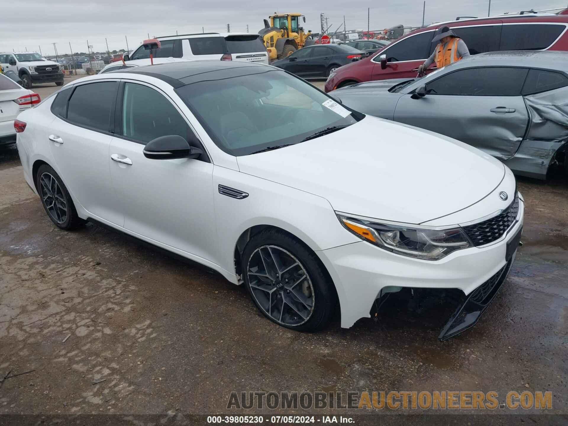 5XXGT4L35LG435618 KIA OPTIMA 2020