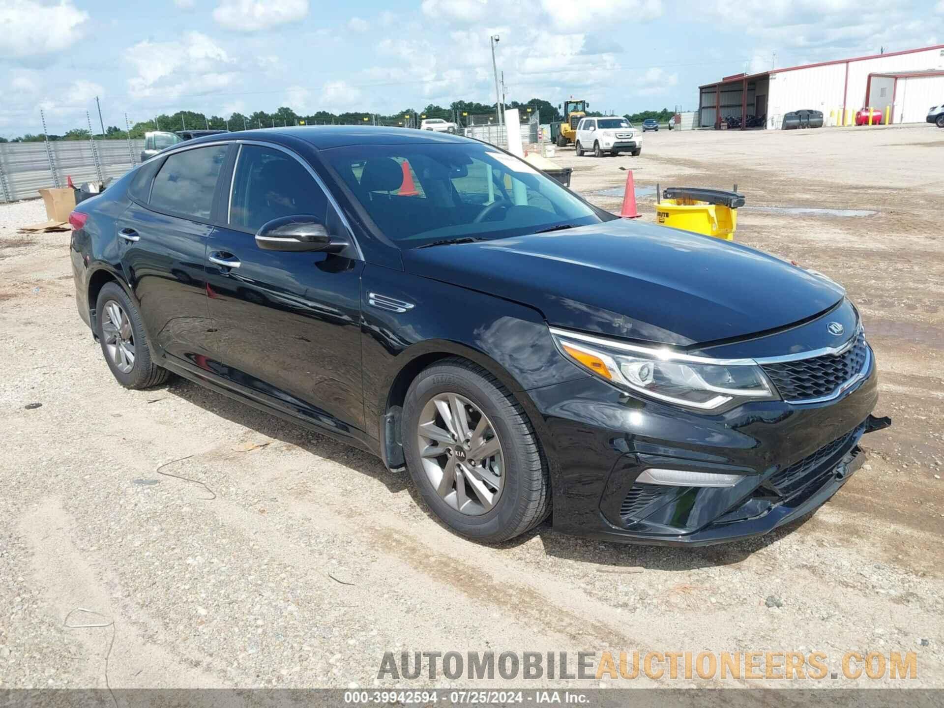 5XXGT4L35LG446781 KIA OPTIMA 2020