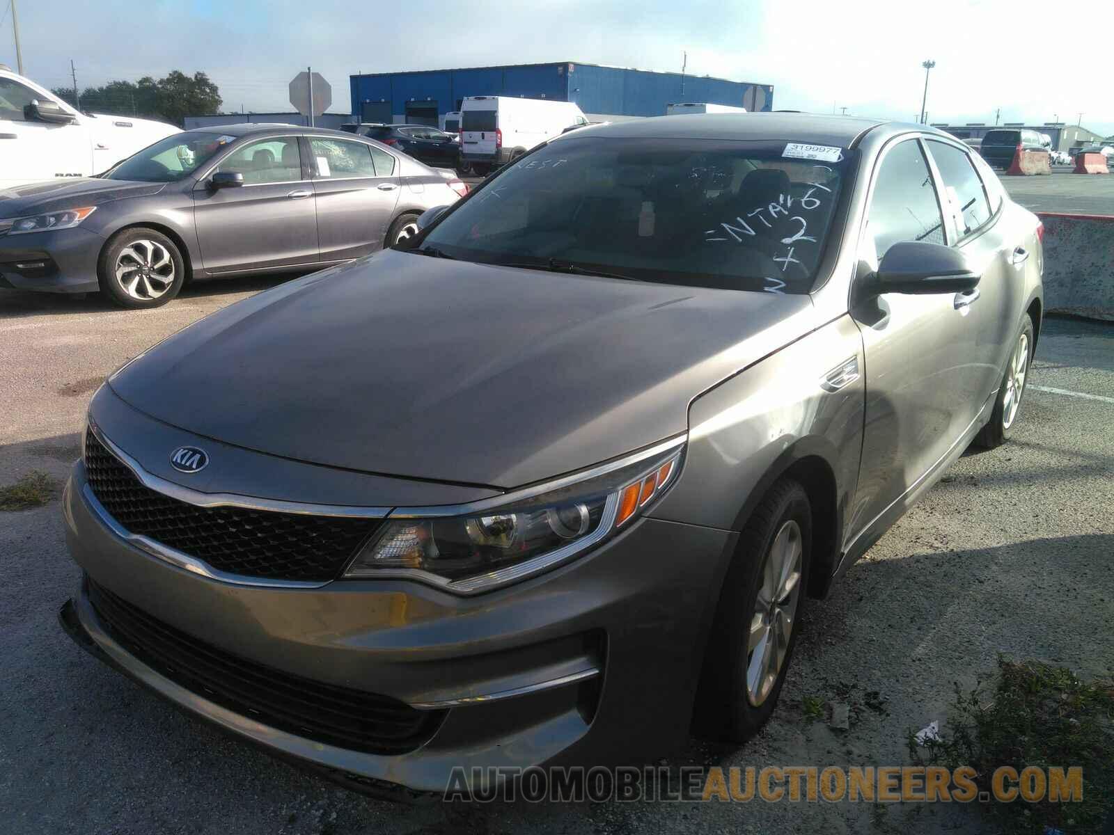 5XXGT4L36GG026243 Kia Optima 2016