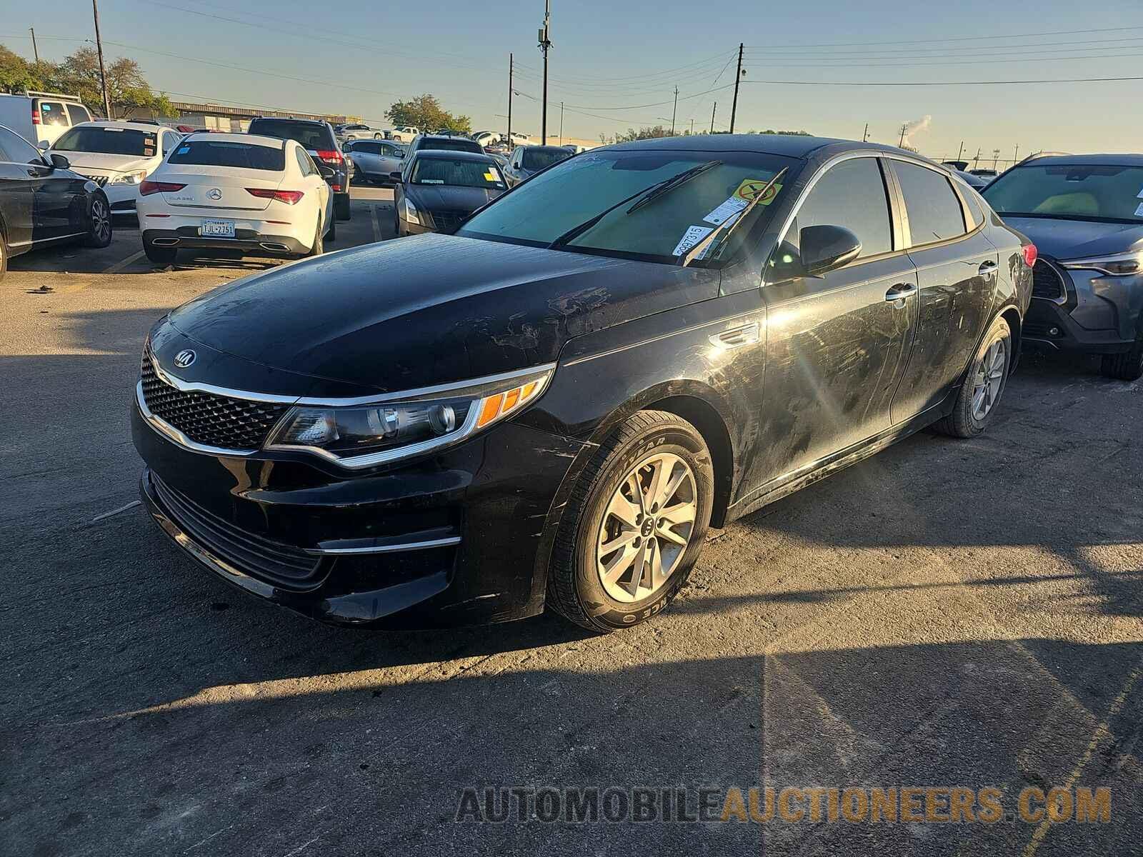 5XXGT4L36GG097104 Kia Optima 2016