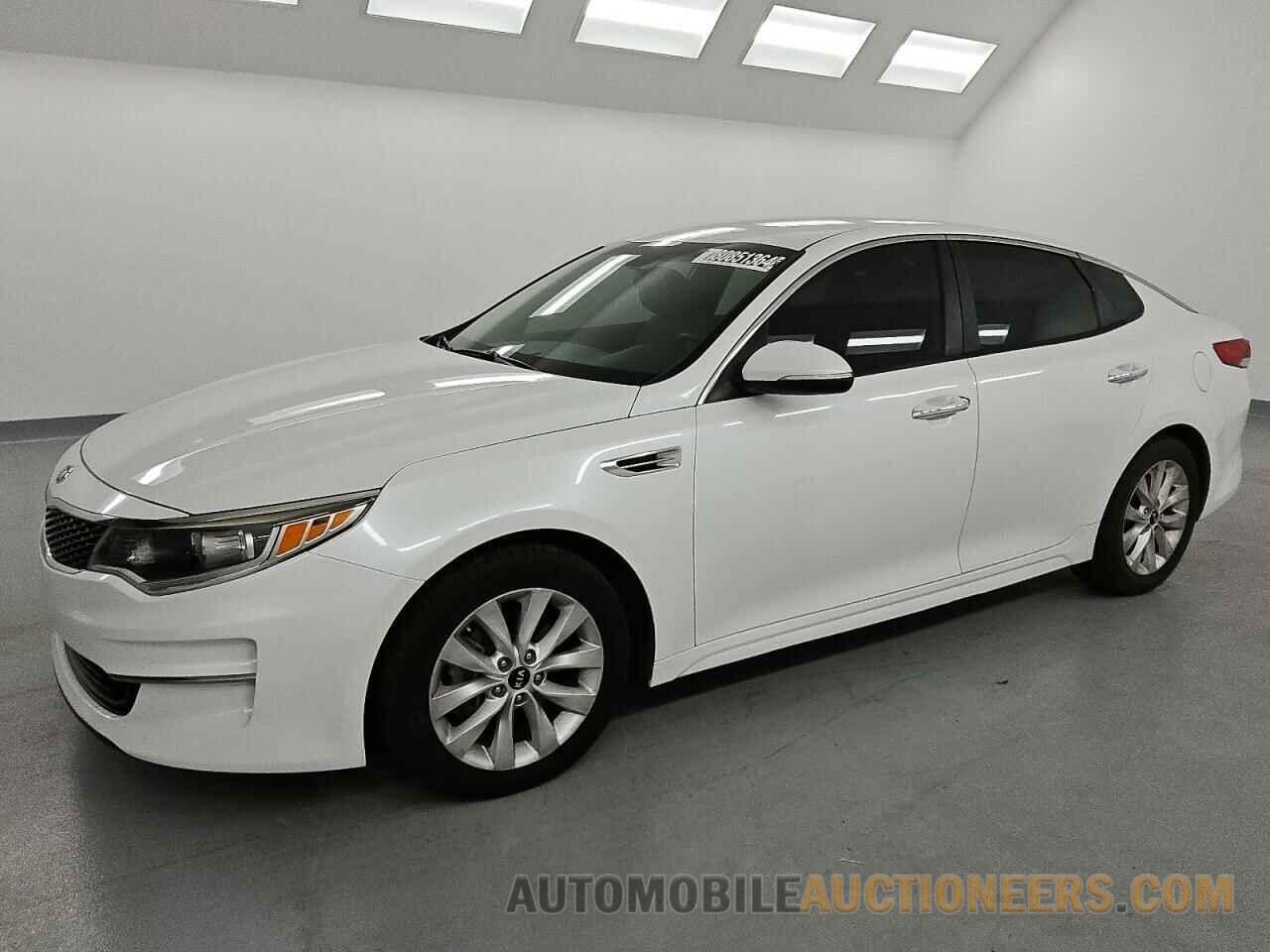 5XXGT4L36HG125470 KIA OPTIMA 2017